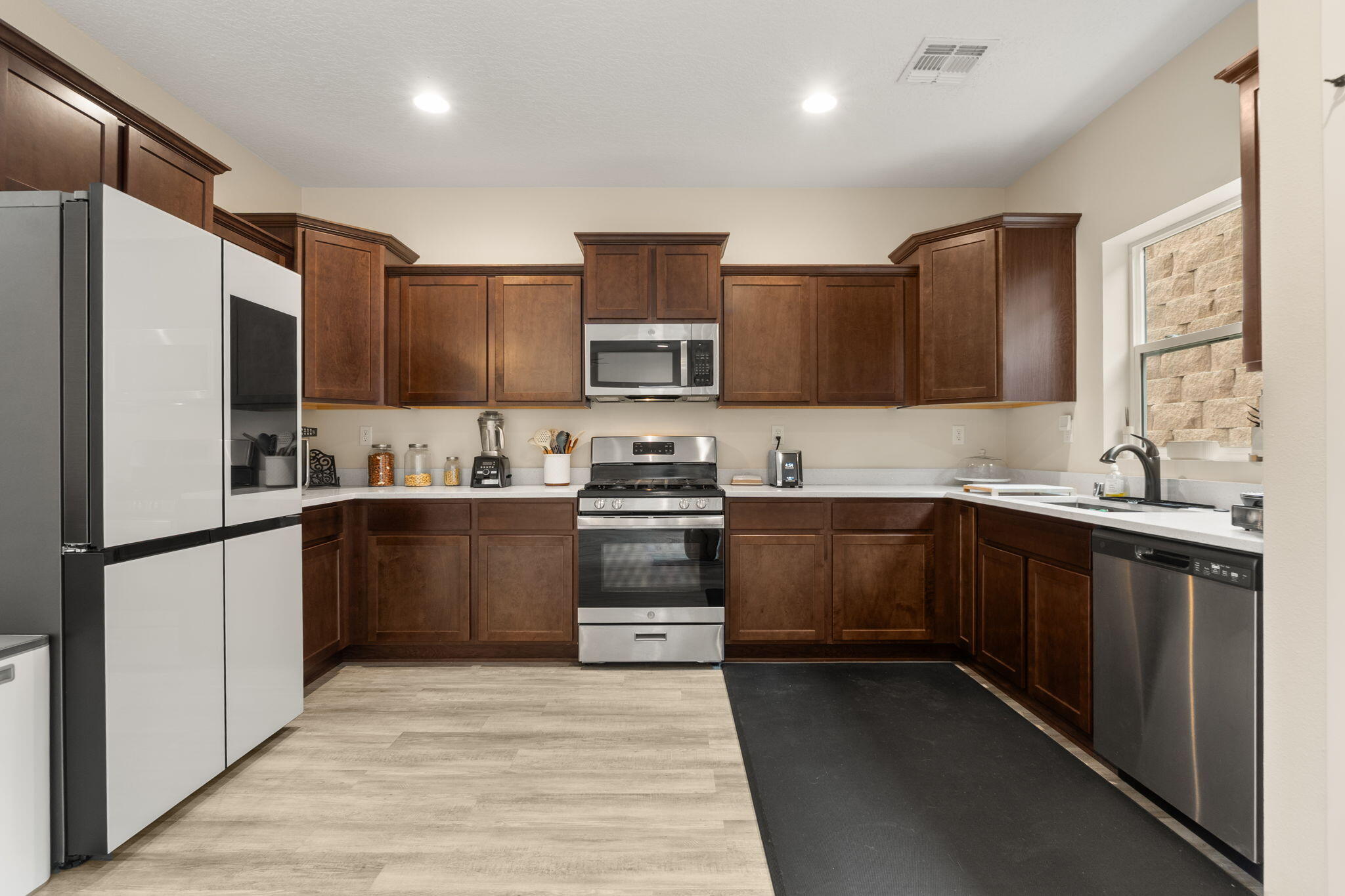 13605 Covered Wagon Avenue SE