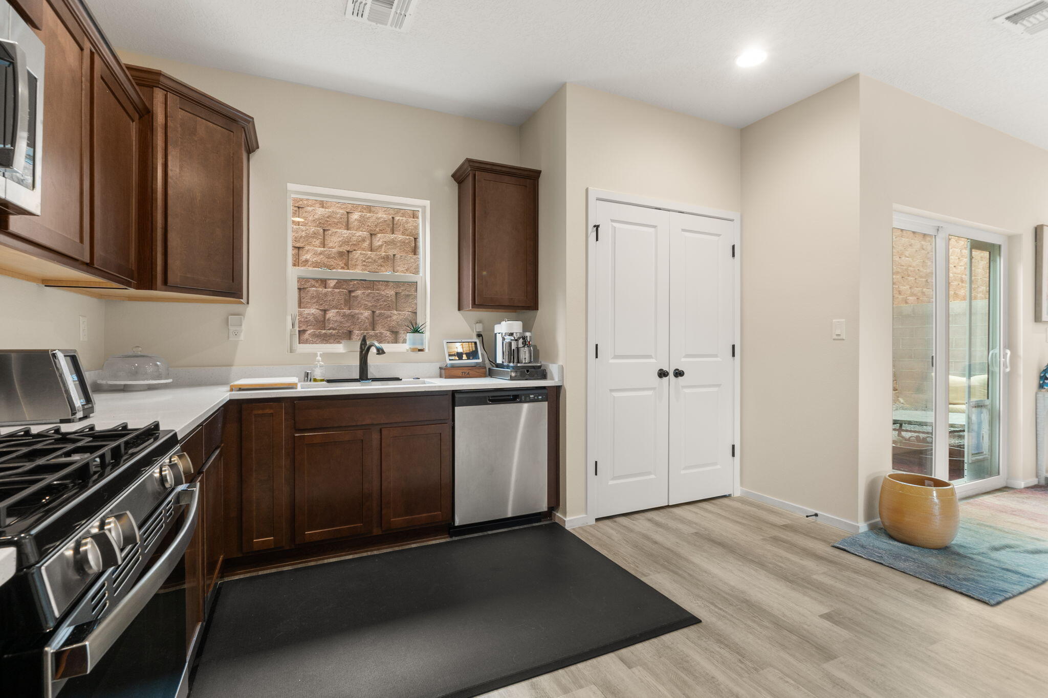 13605 Covered Wagon Avenue SE