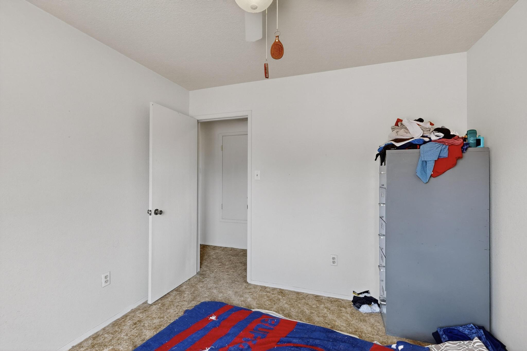 569 APACHE Loop SW