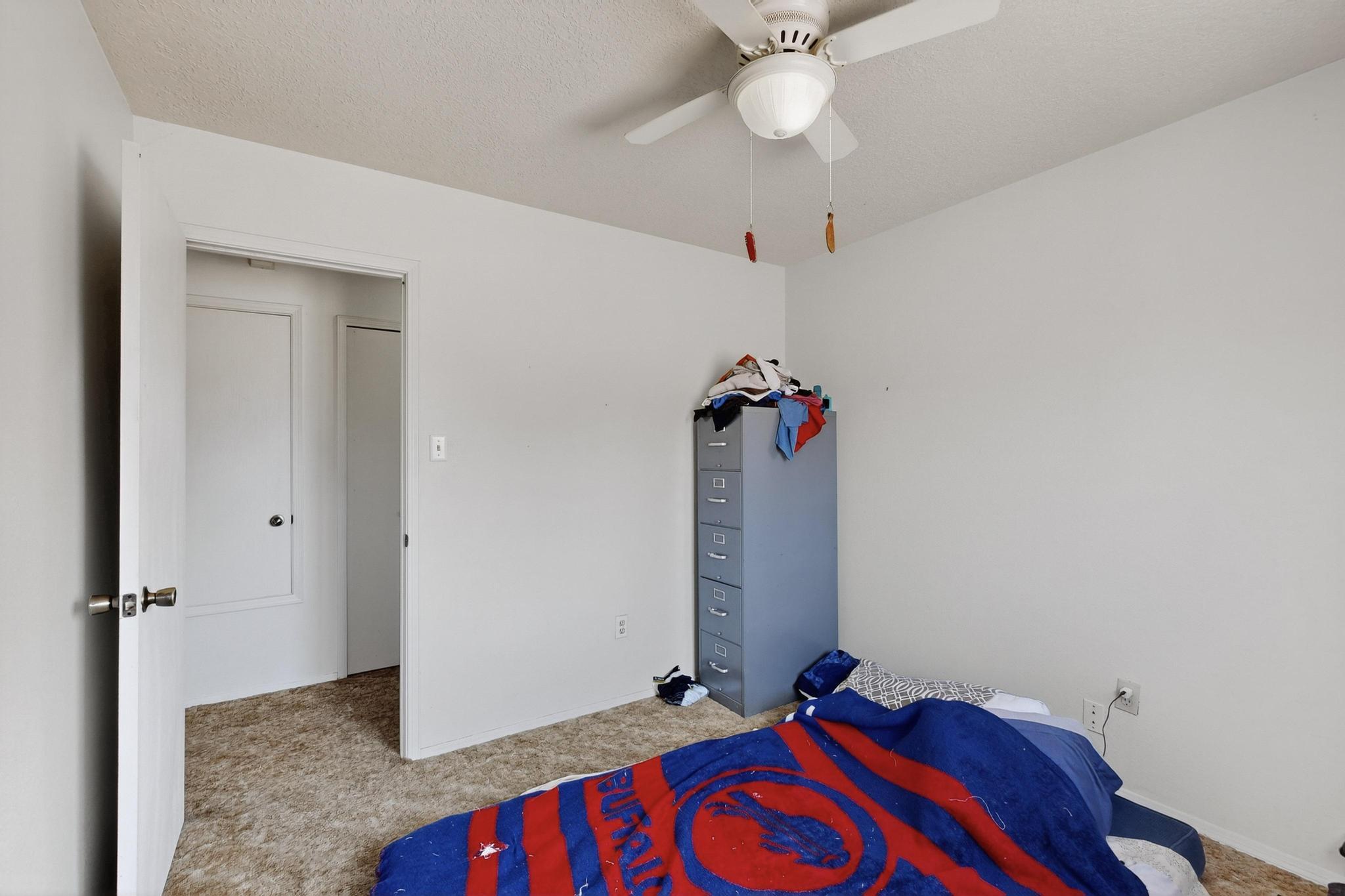 569 APACHE Loop SW