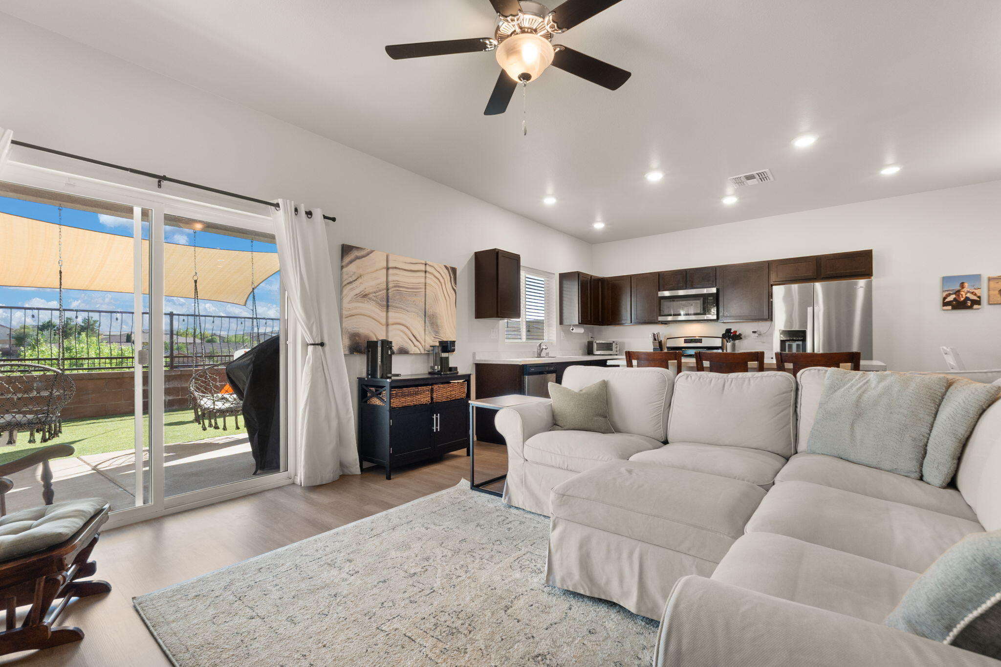 1260 TIERRA VERDE Loop