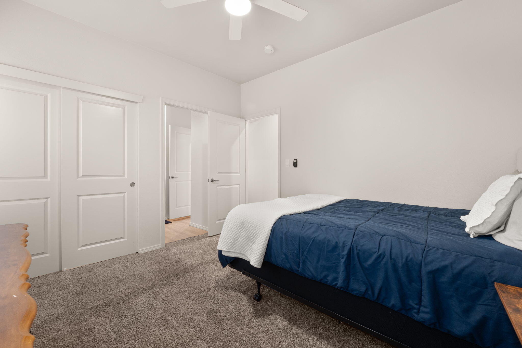 1260 TIERRA VERDE Loop