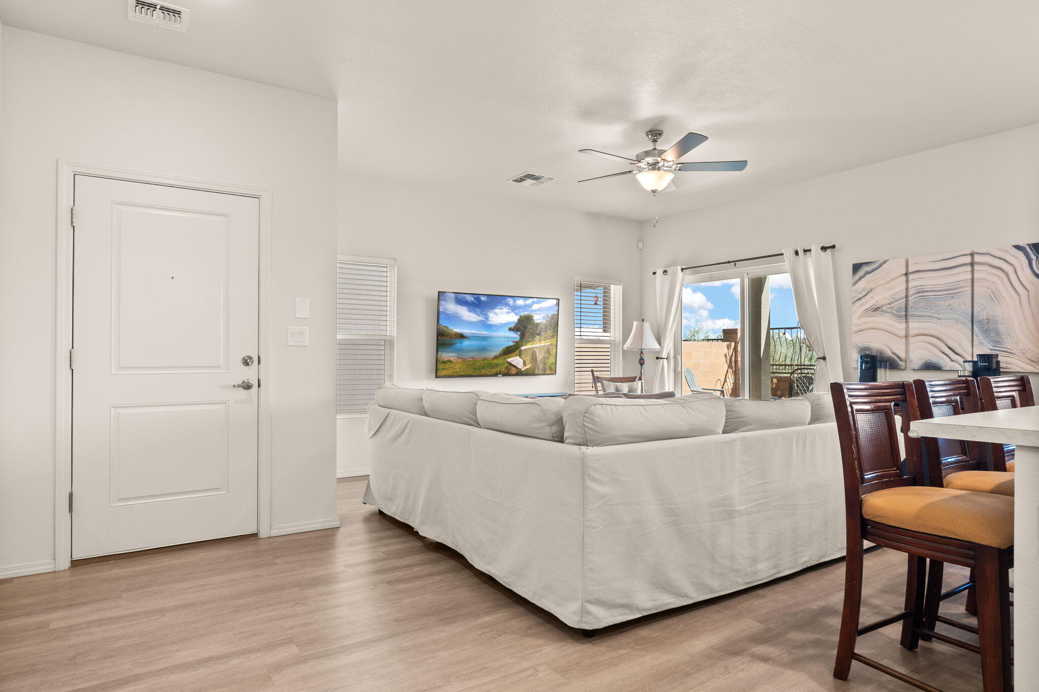 1260 TIERRA VERDE Loop