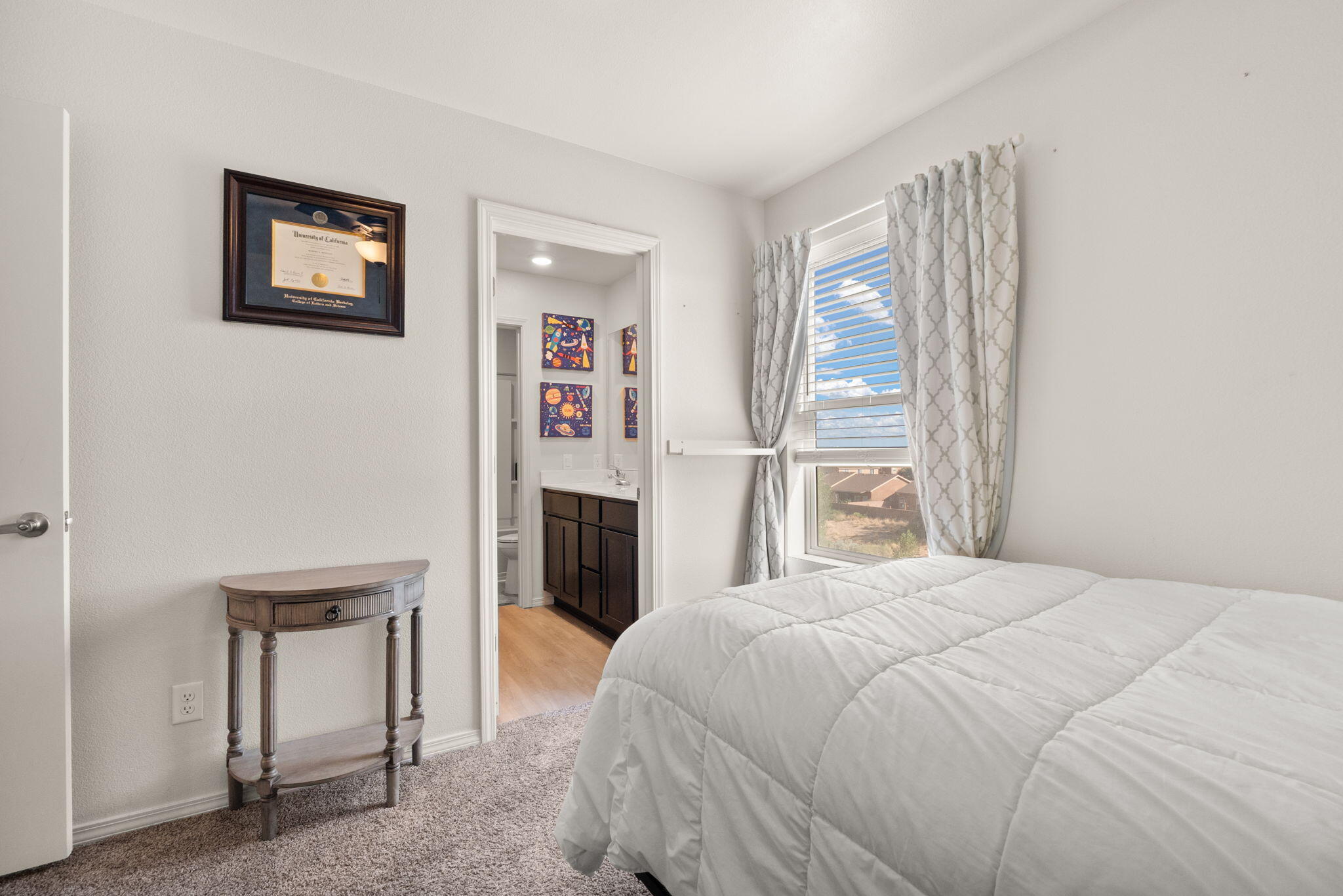 1260 TIERRA VERDE Loop