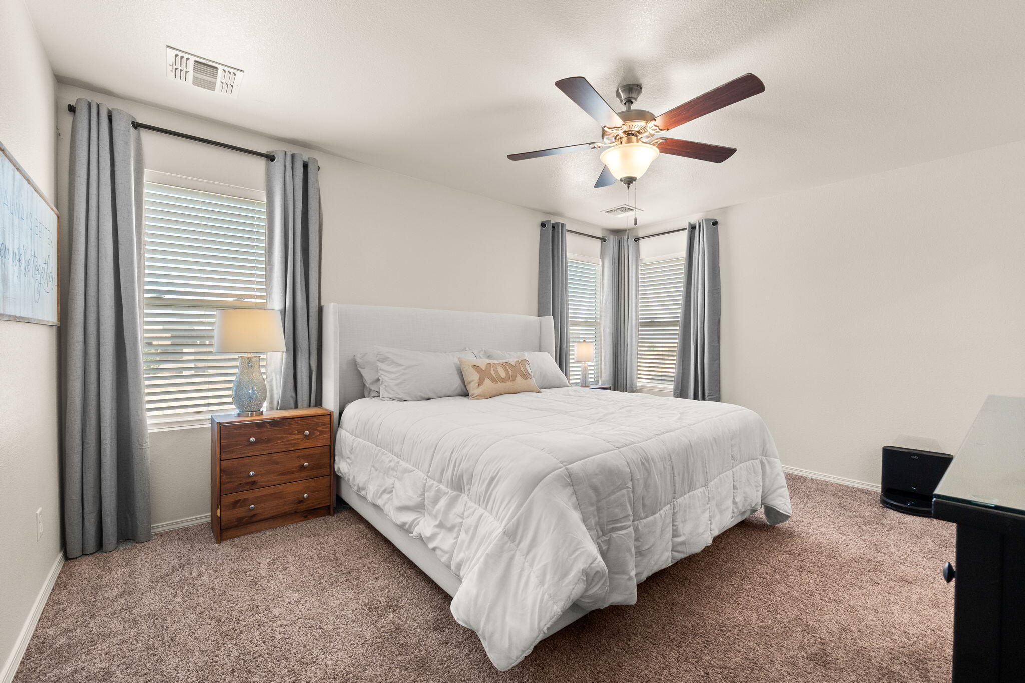 1260 TIERRA VERDE Loop