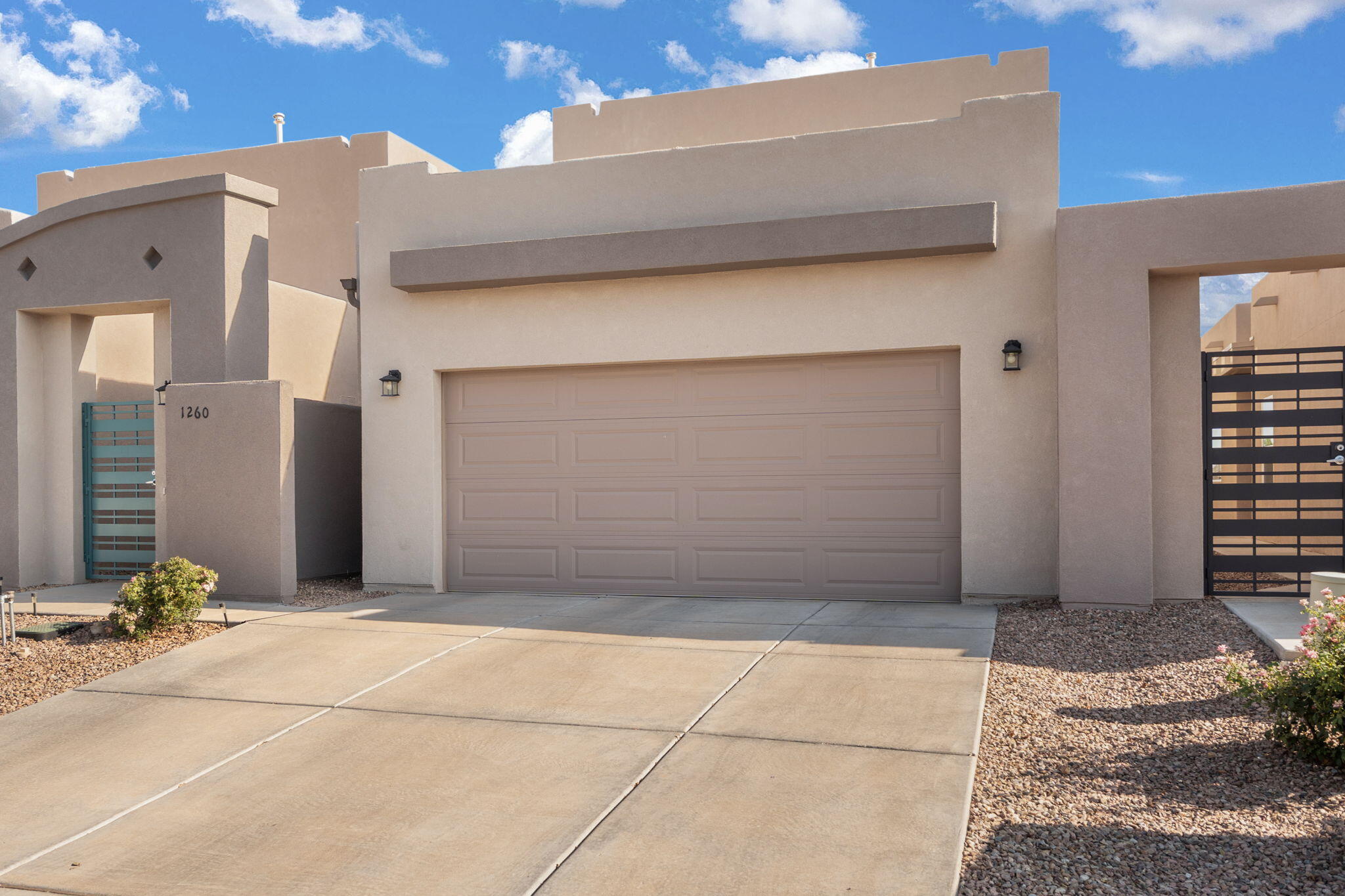 1260 TIERRA VERDE Loop