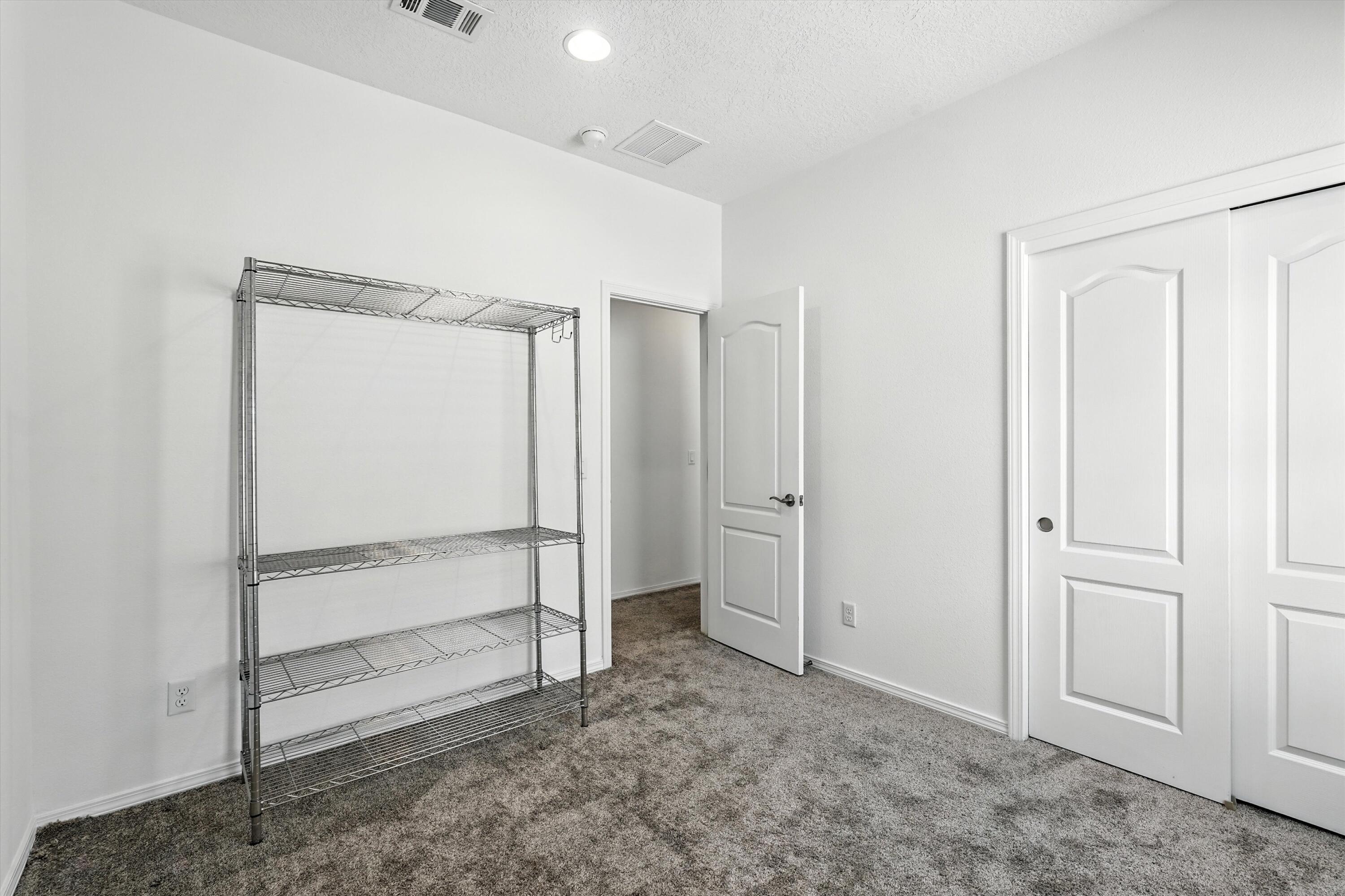 128 PRISM Avenue SW