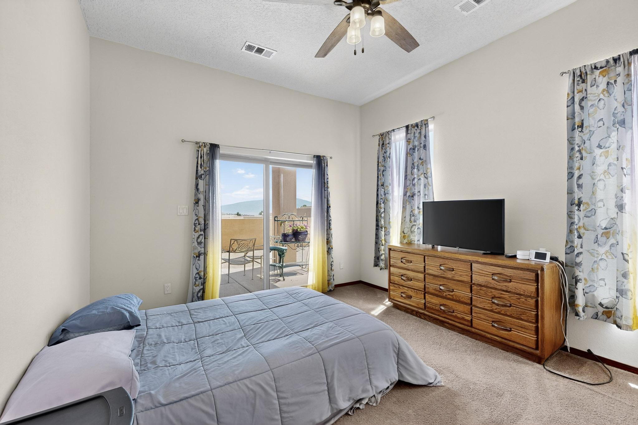 2626 Redondo Santa Fe