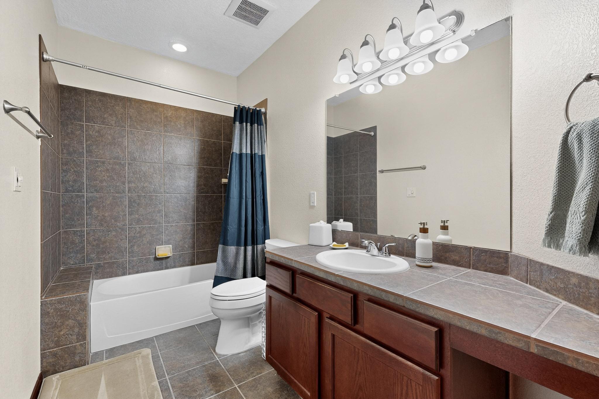 2626 Redondo Santa Fe