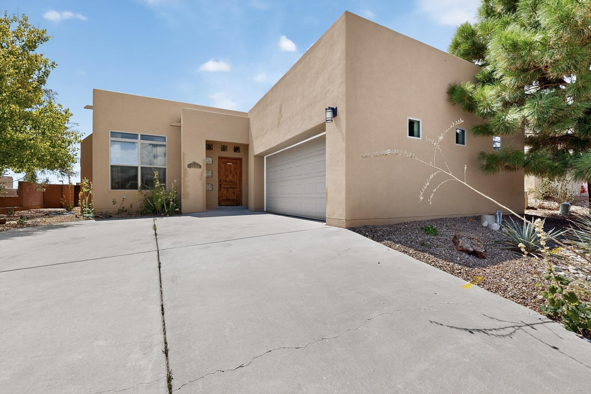 2626 Redondo Santa Fe