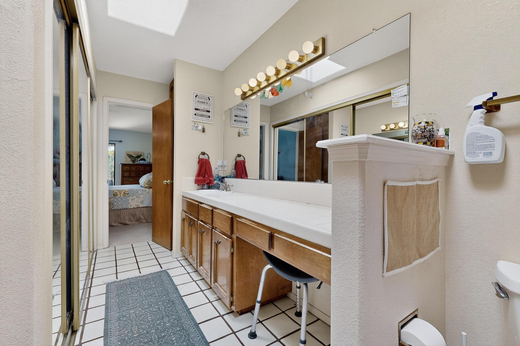 2828 DON PANCHO Road NW