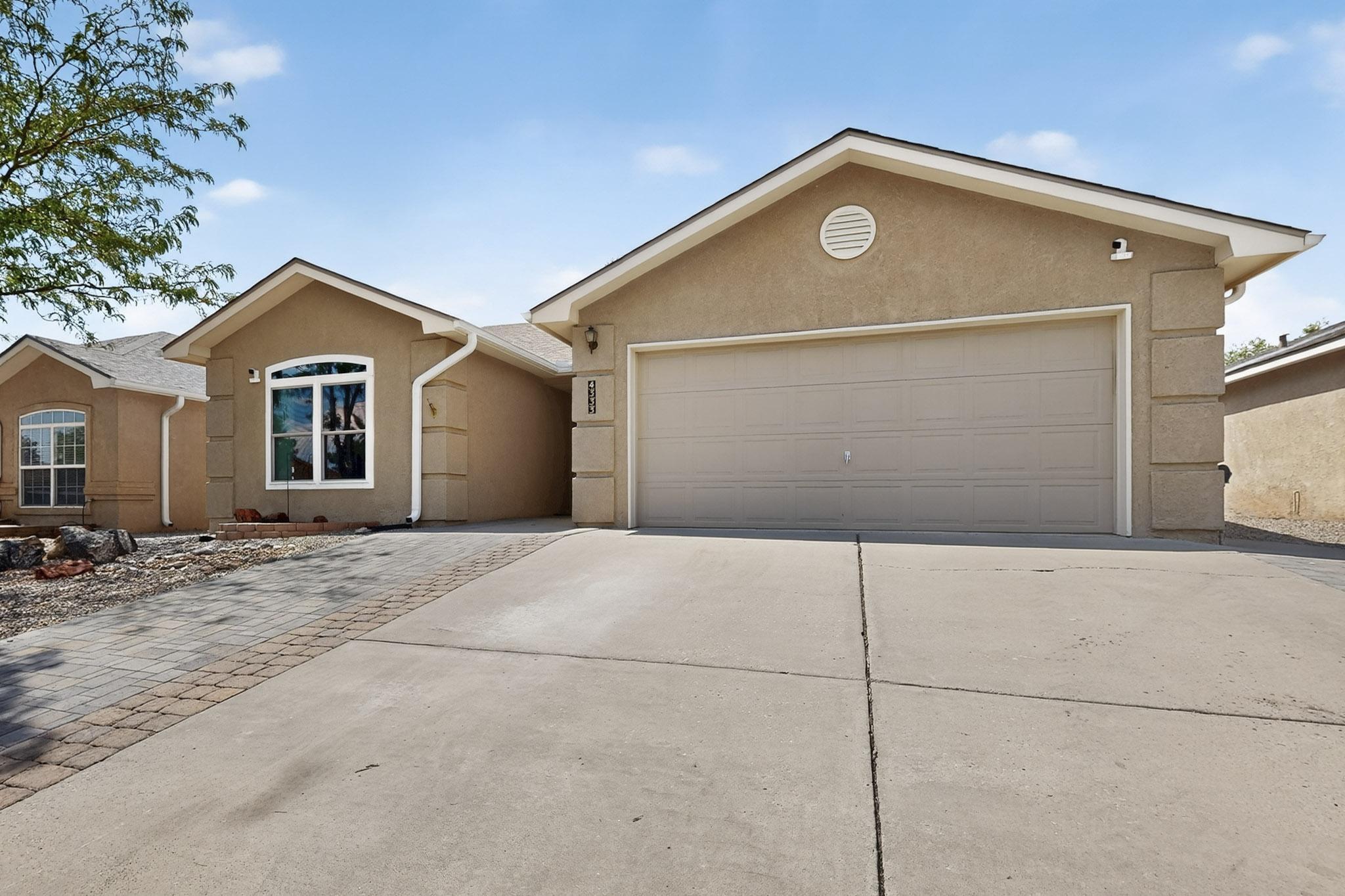 4333 SNOW HEIGHTS Circle SE