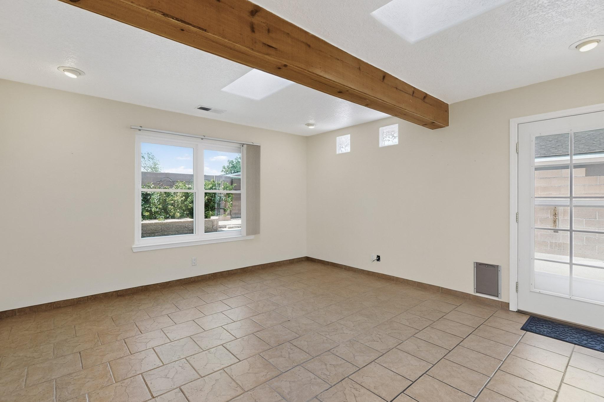 4333 SNOW HEIGHTS Circle SE