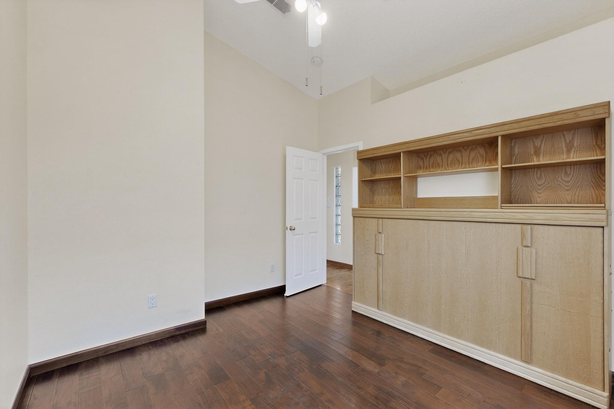 4333 SNOW HEIGHTS Circle SE