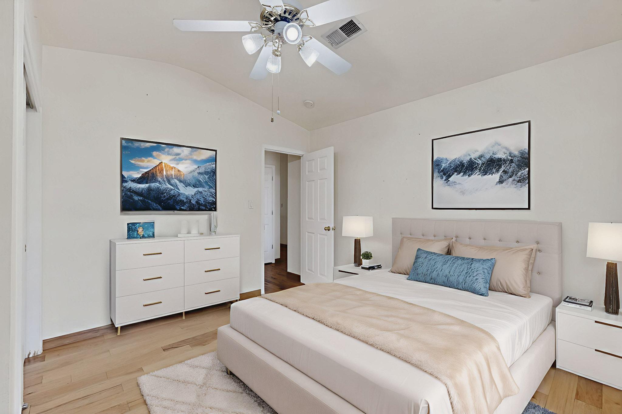 4333 SNOW HEIGHTS Circle SE