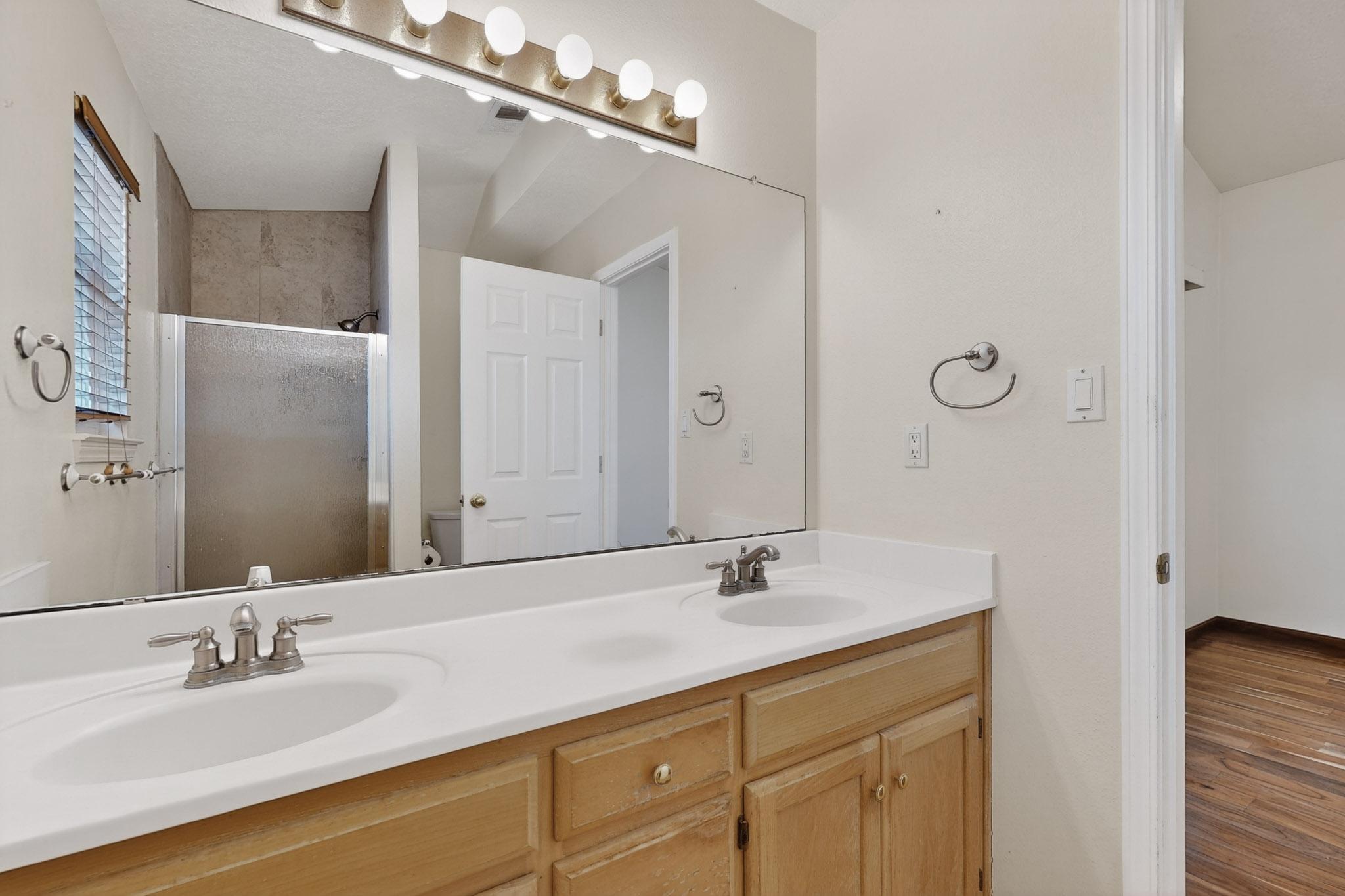 4333 SNOW HEIGHTS Circle SE