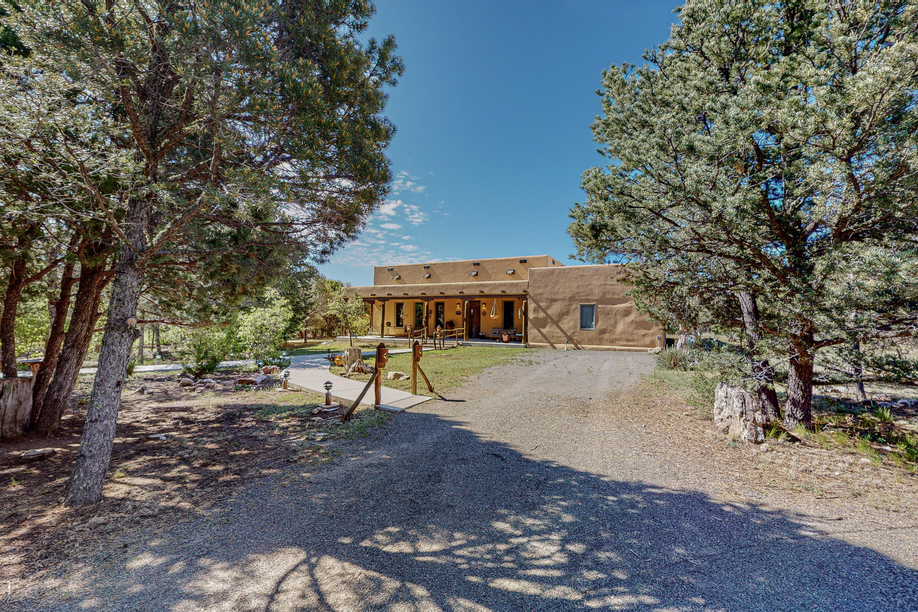112 TEN PINES Road