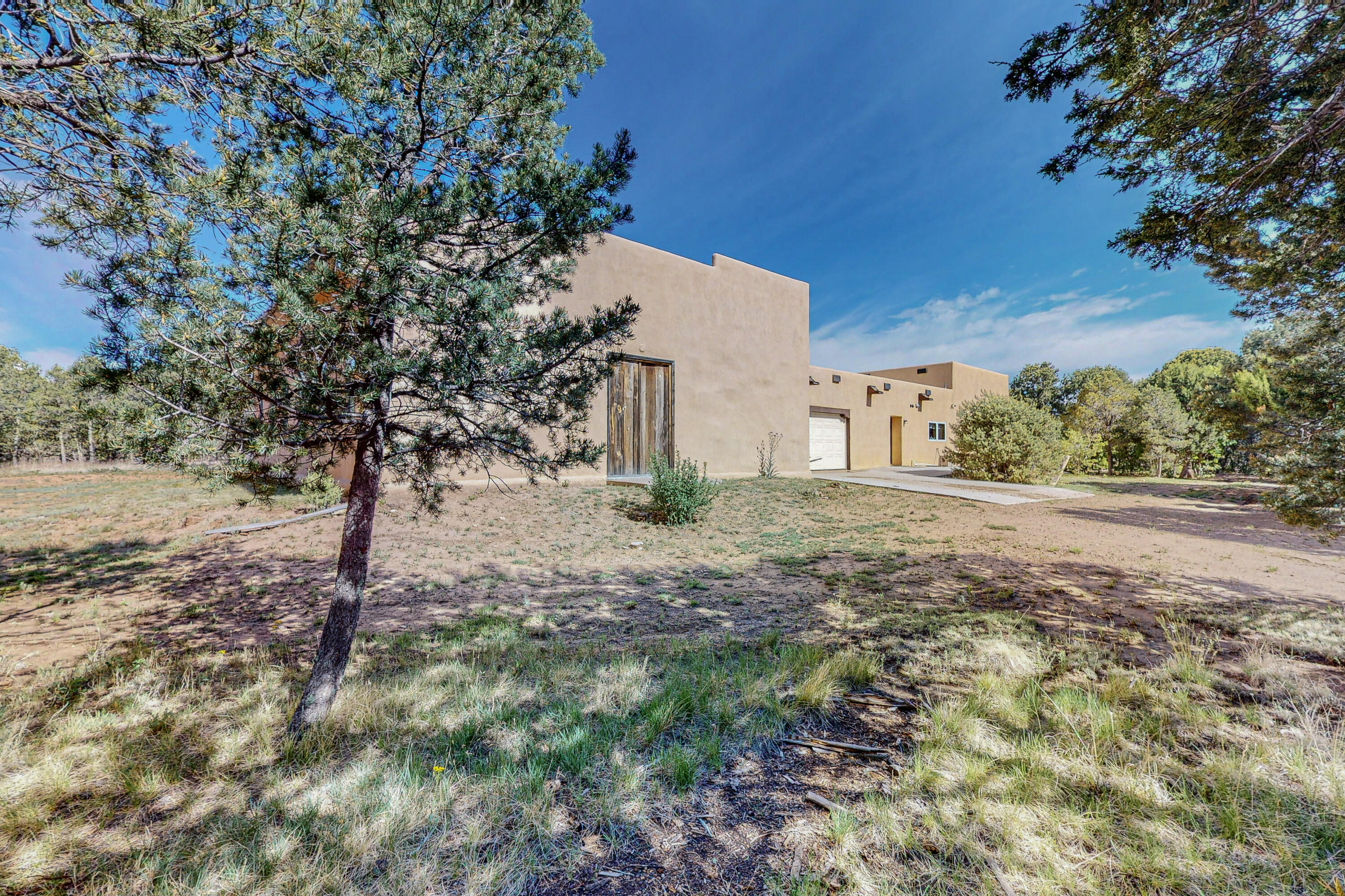 112 TEN PINES Road