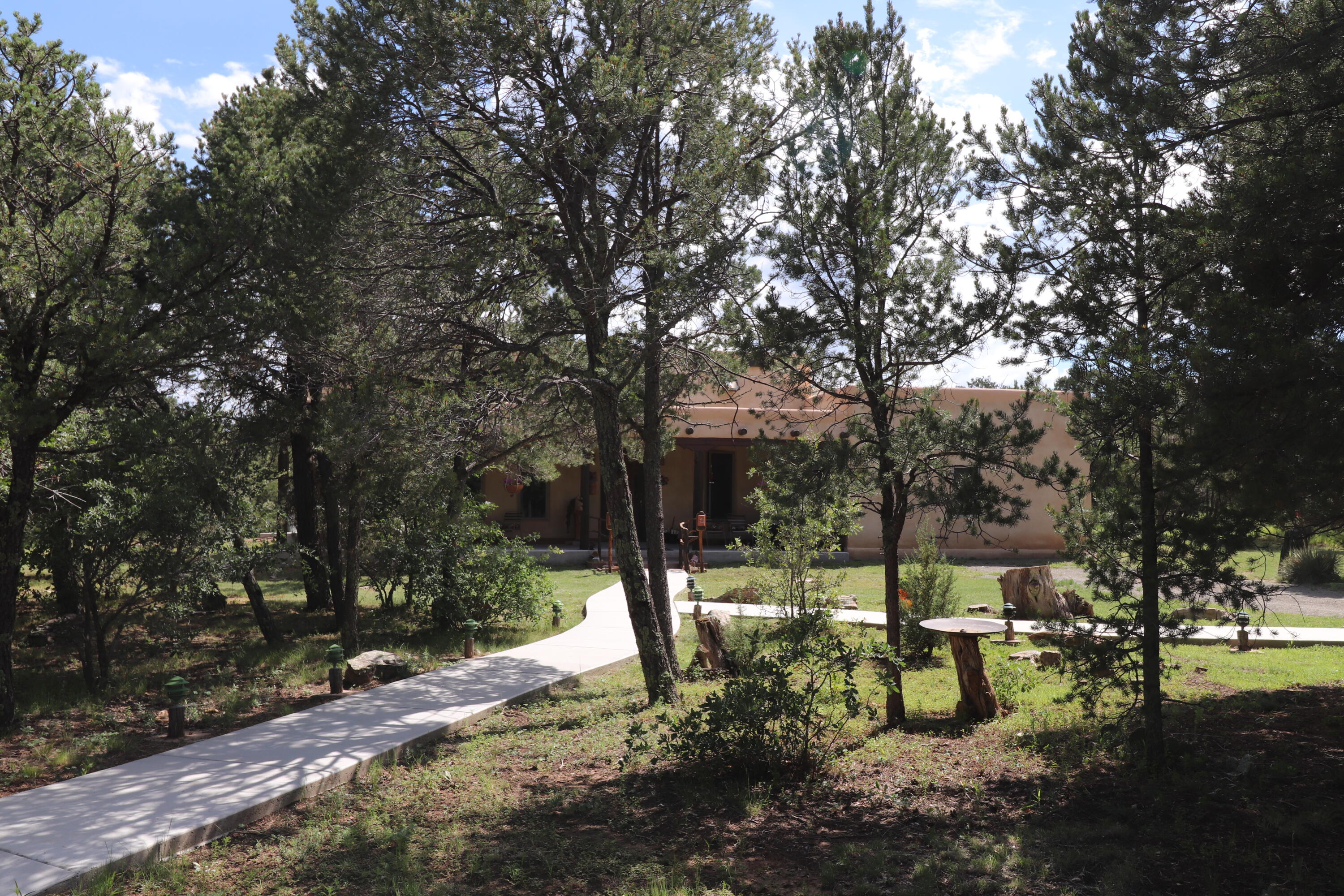 112 TEN PINES Road