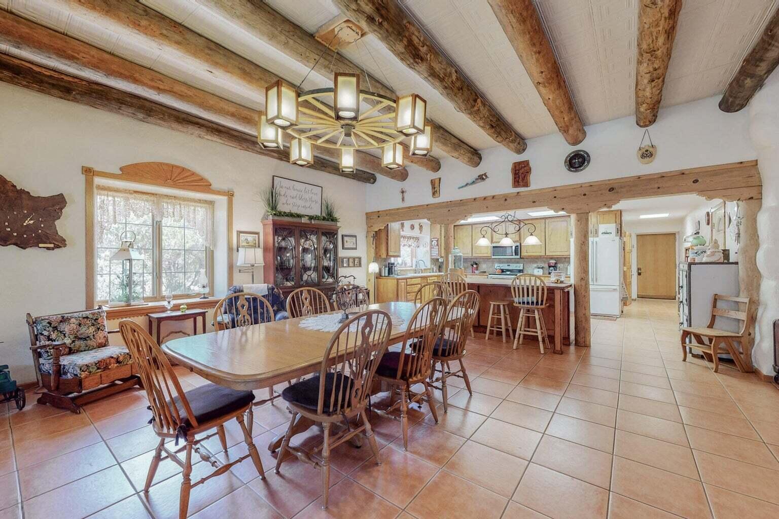 112 TEN PINES Road
