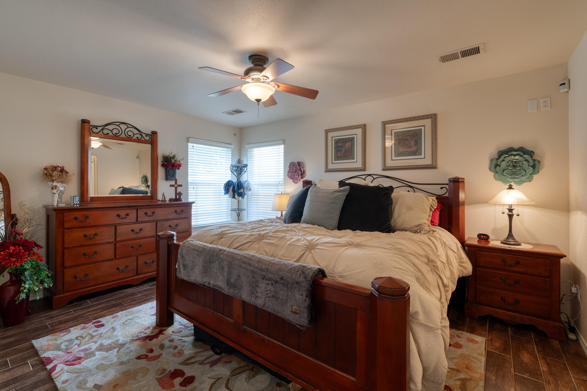 9912 ALEXANDRIA Road NE