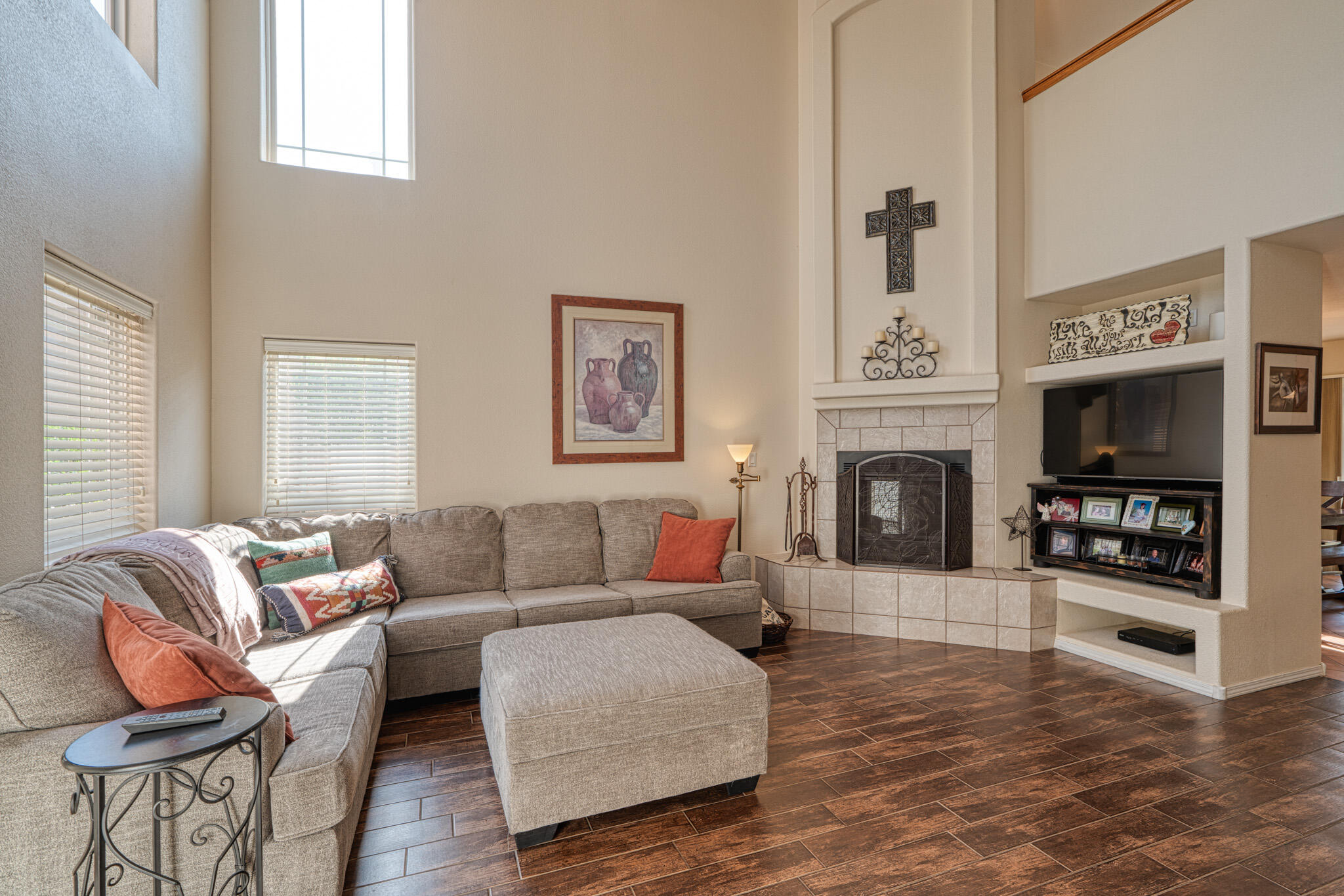 9912 ALEXANDRIA Road NE