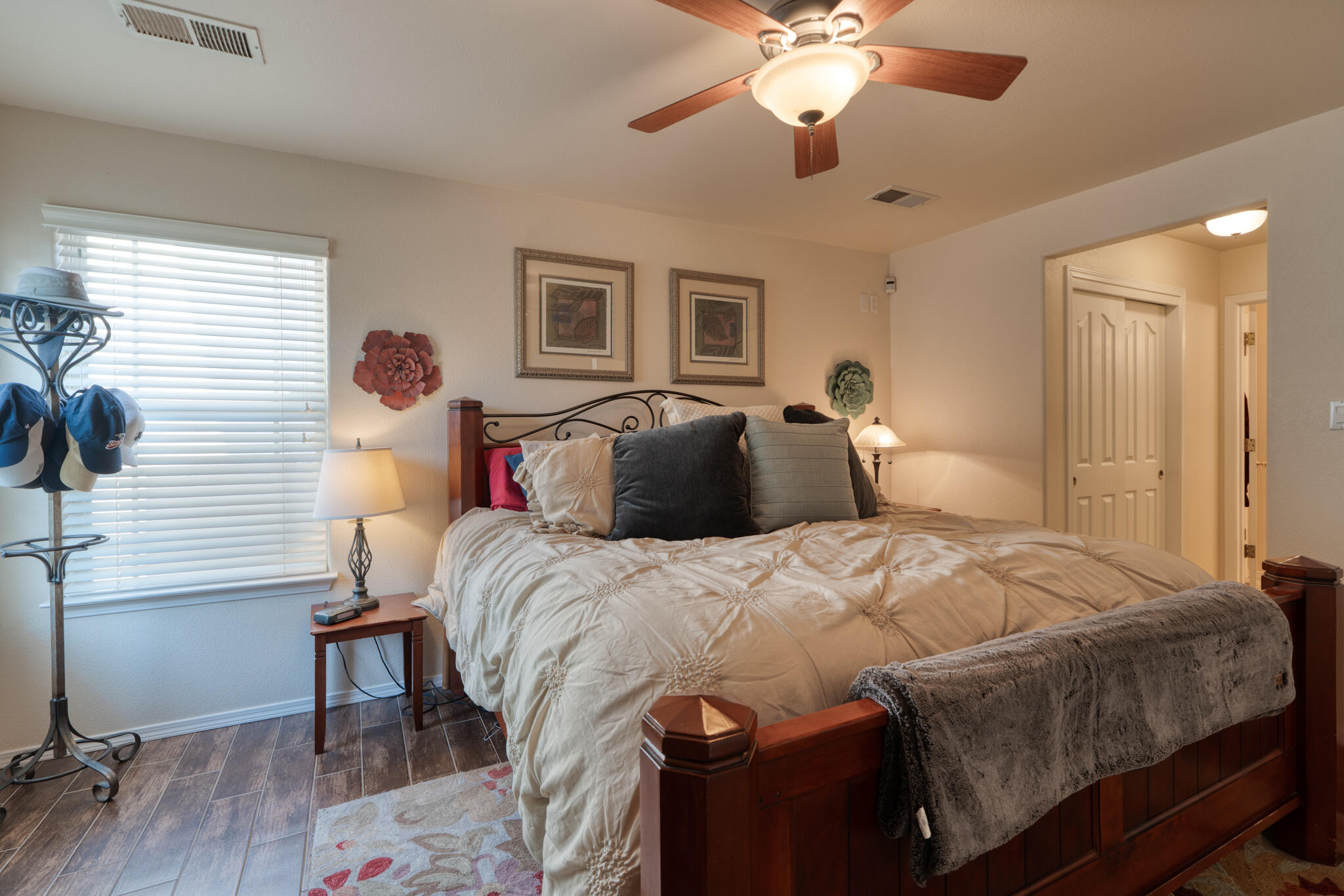 9912 ALEXANDRIA Road NE