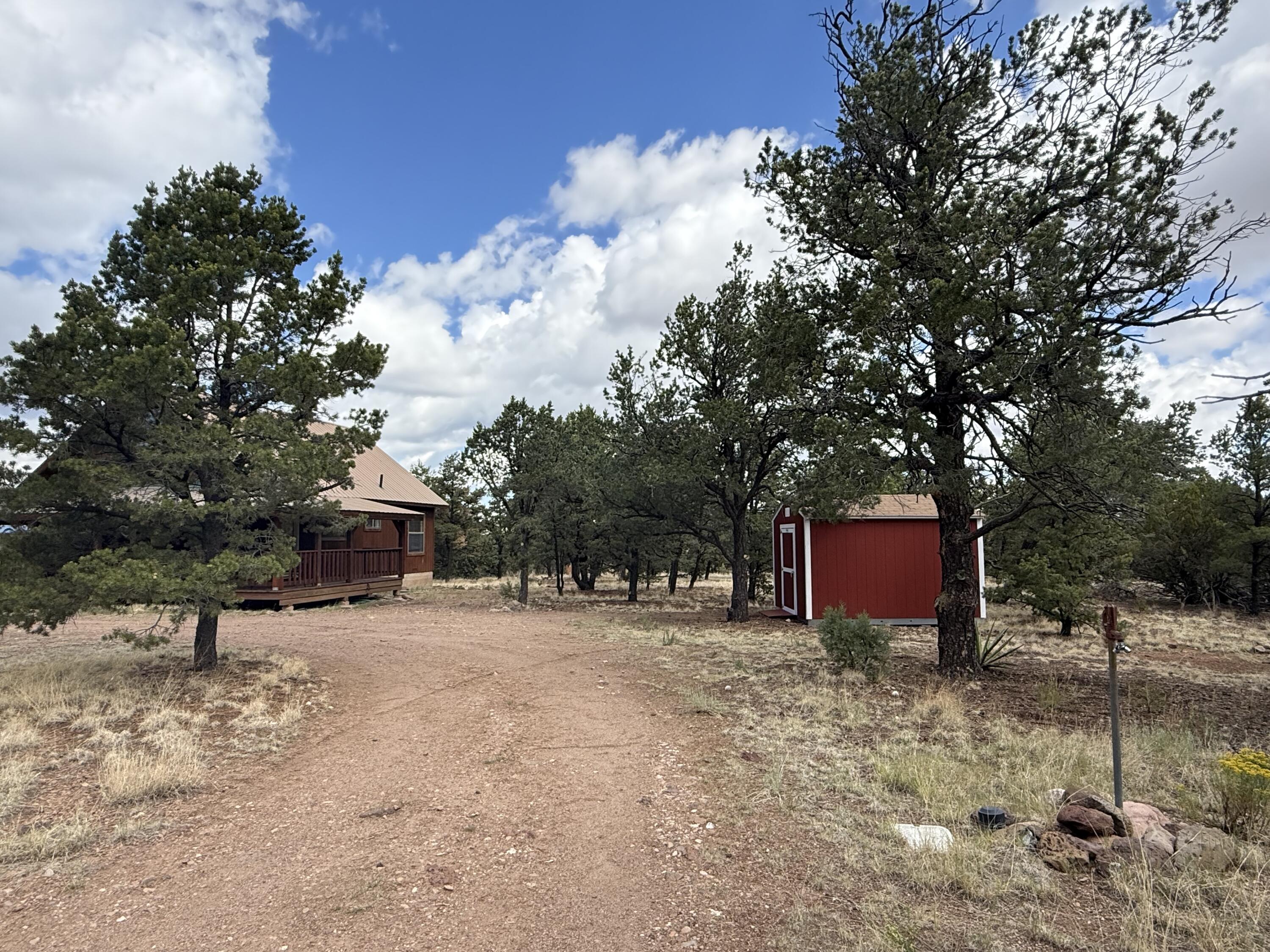 47 HORSE PEAK Trail