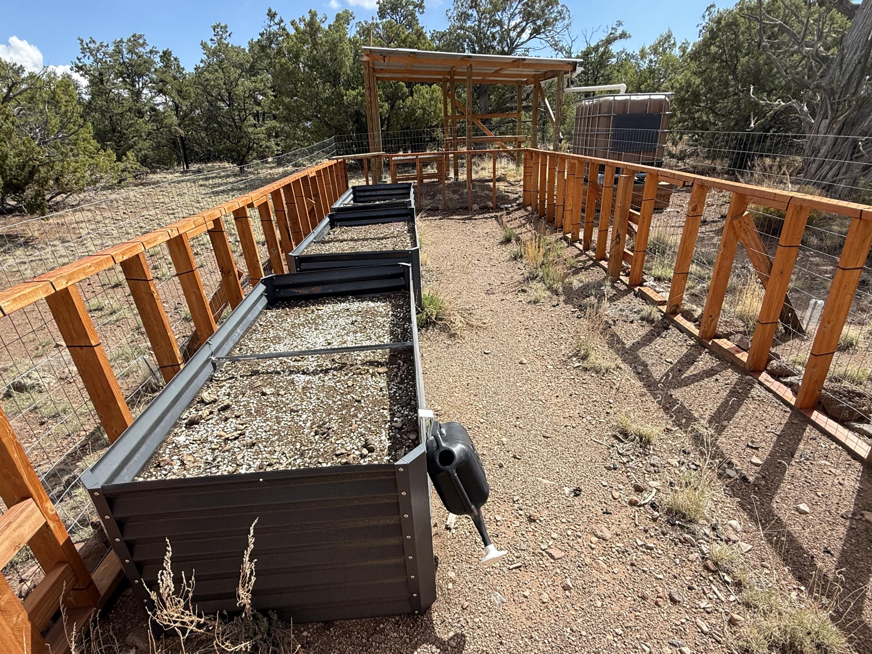 47 HORSE PEAK Trail