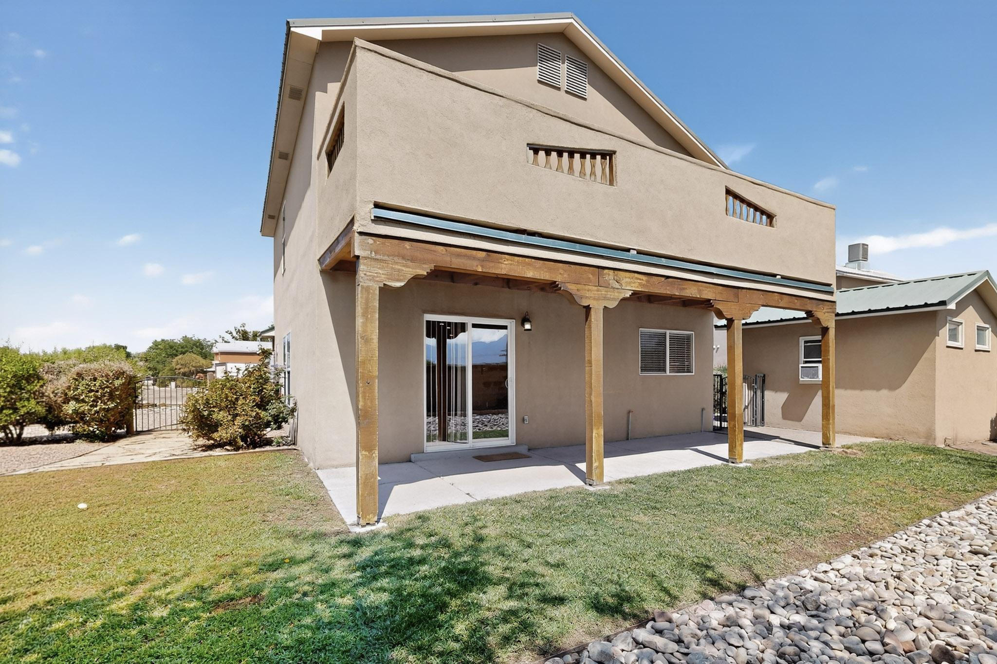 9325 VISTA CLARA Loop NW