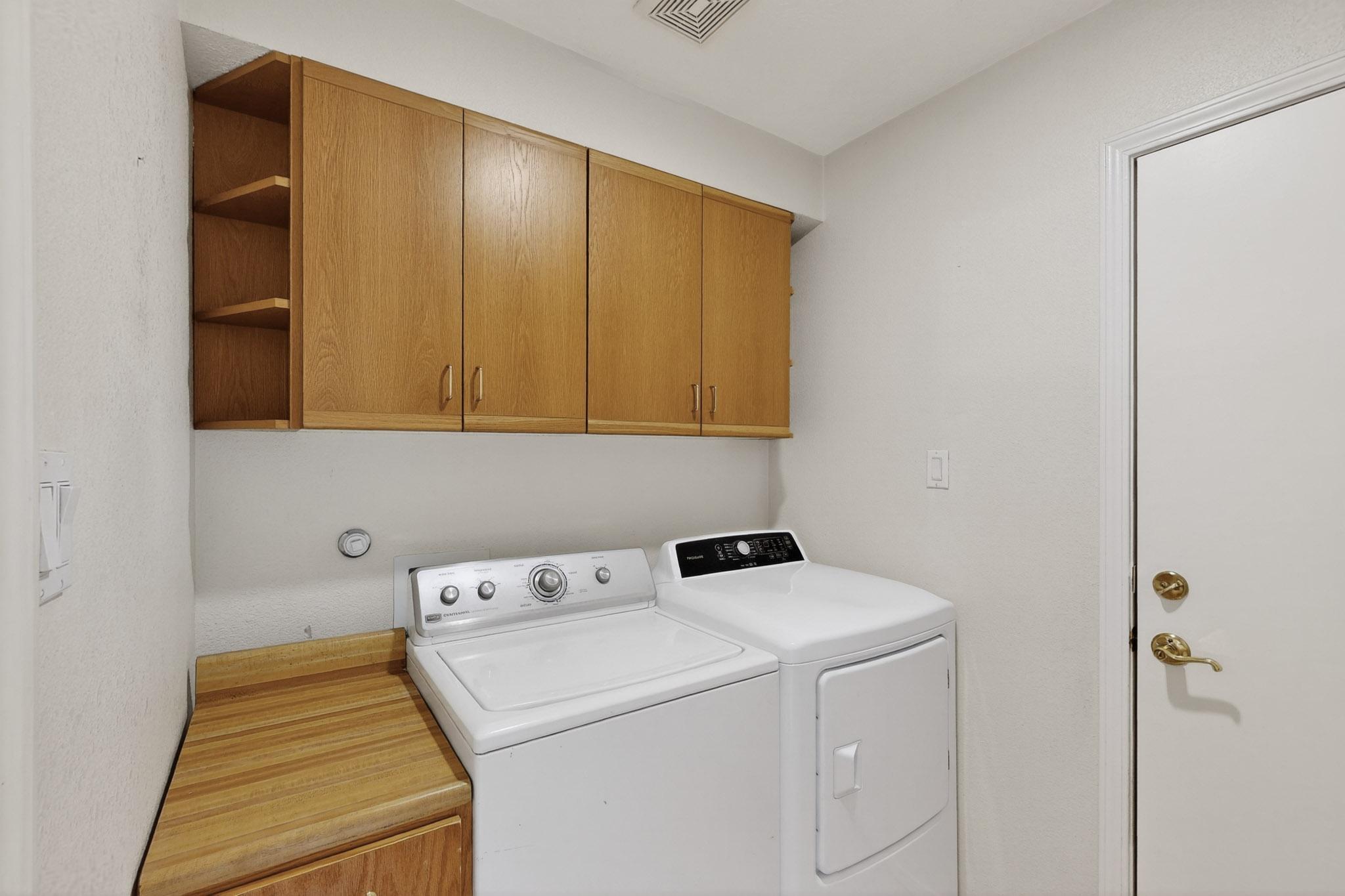 9325 VISTA CLARA Loop NW