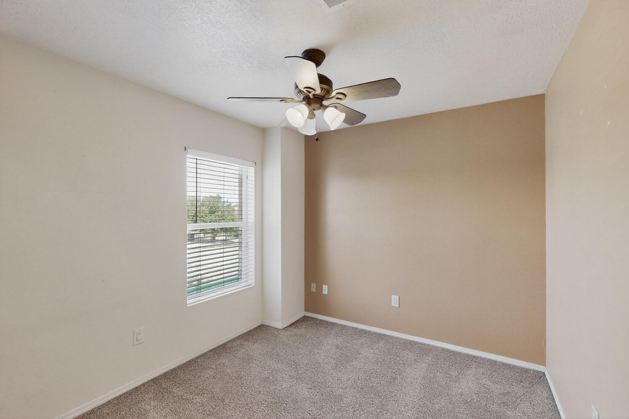 9325 VISTA CLARA Loop NW