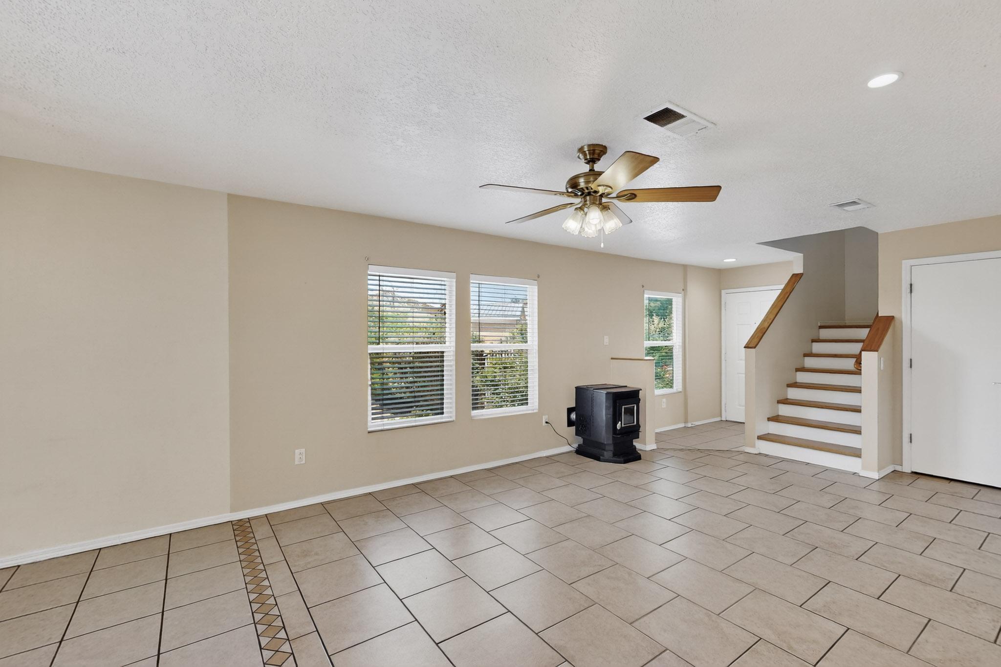 9325 VISTA CLARA Loop NW