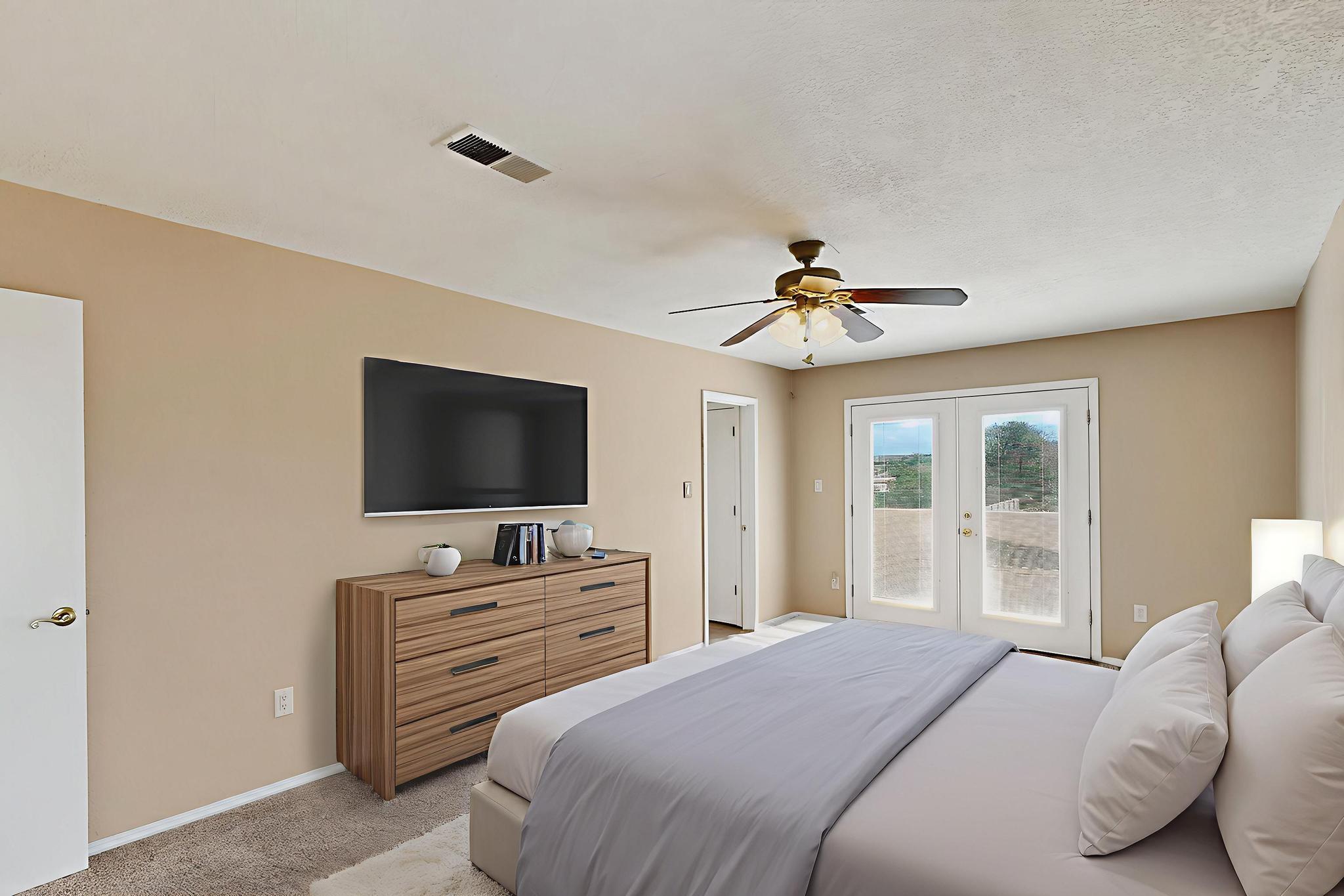 9325 VISTA CLARA Loop NW