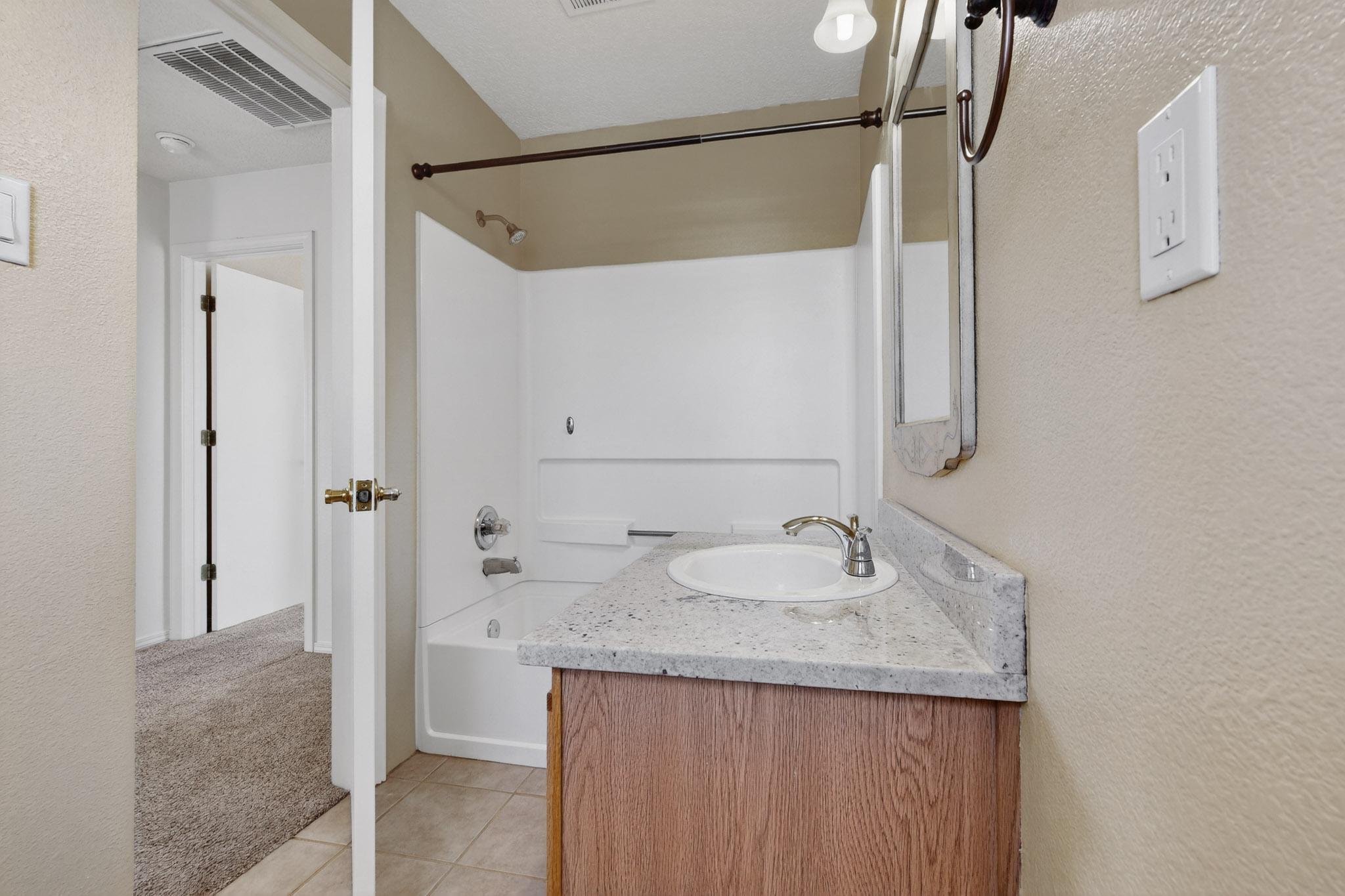 9325 VISTA CLARA Loop NW