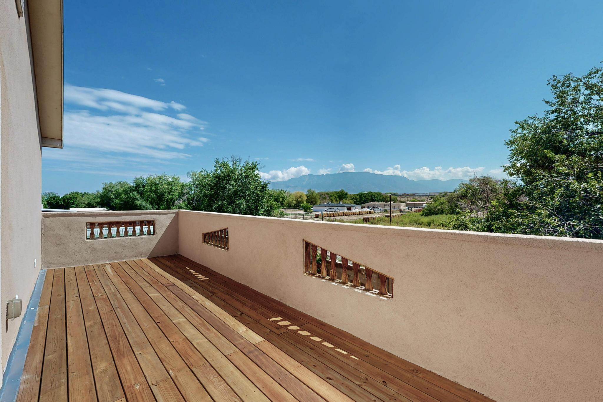 9325 VISTA CLARA Loop NW