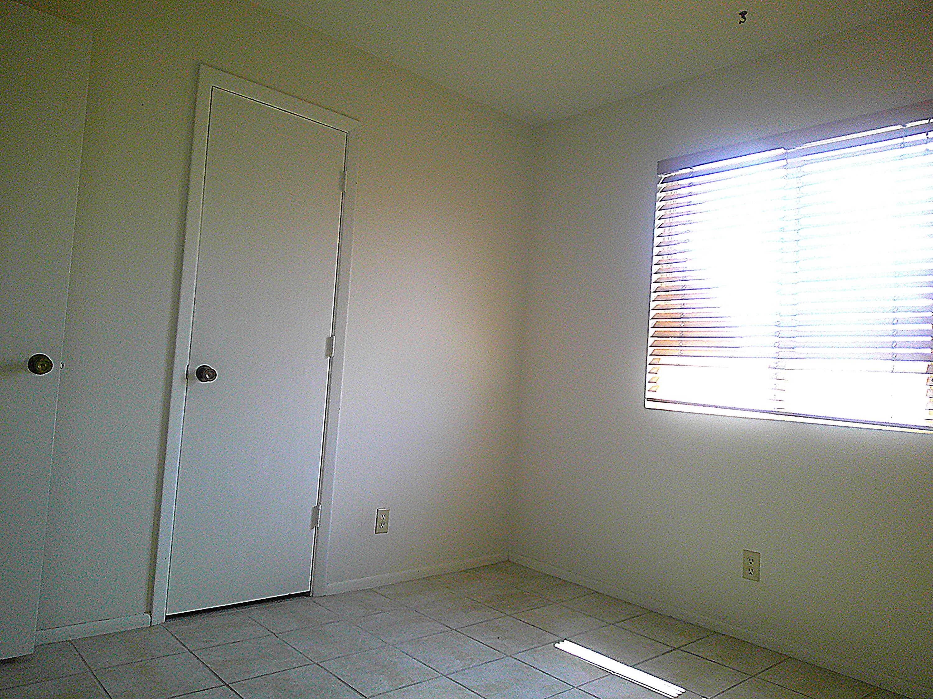 10105 MALAGUENA Lane NE