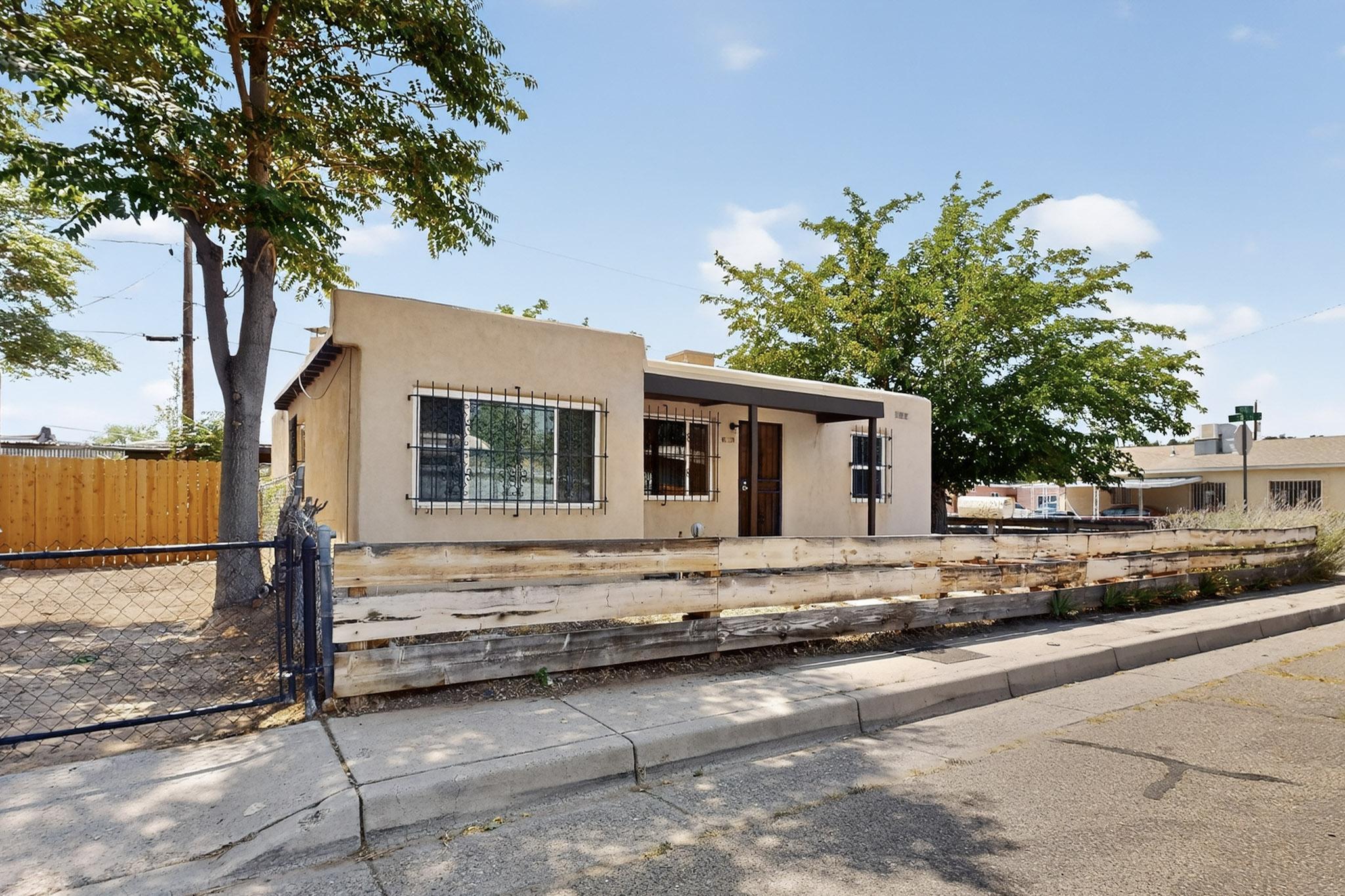3552 UTE Road NW