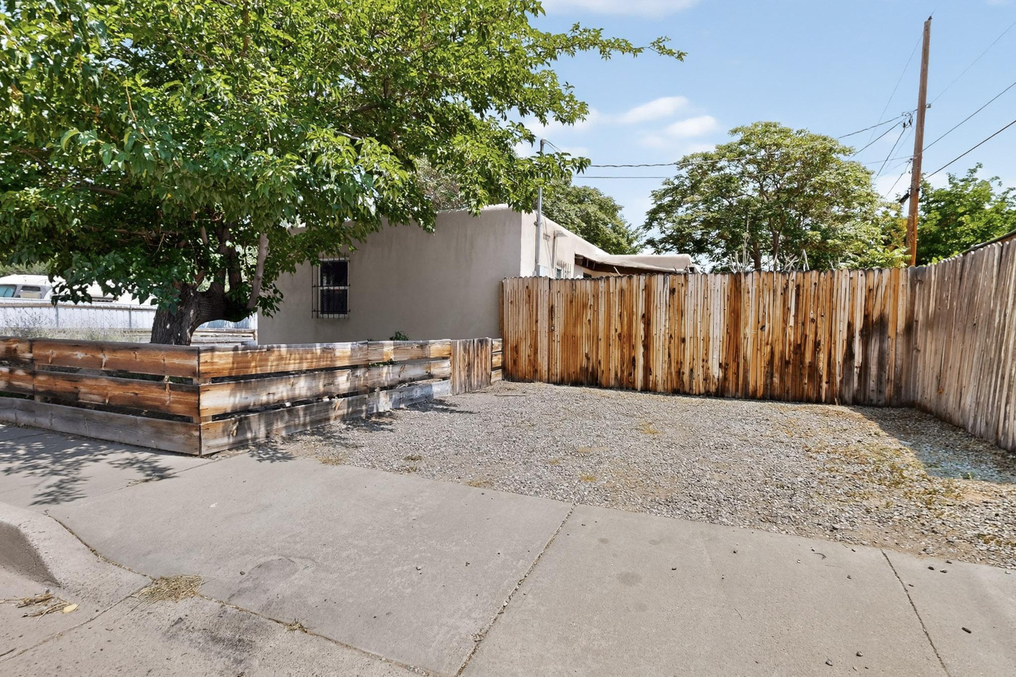 3552 UTE Road NW