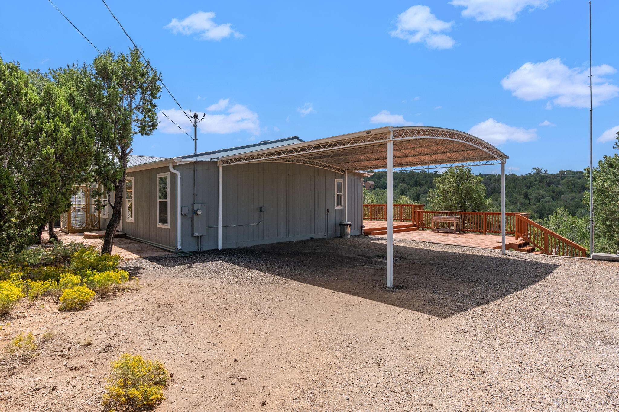 86 CANYON Road