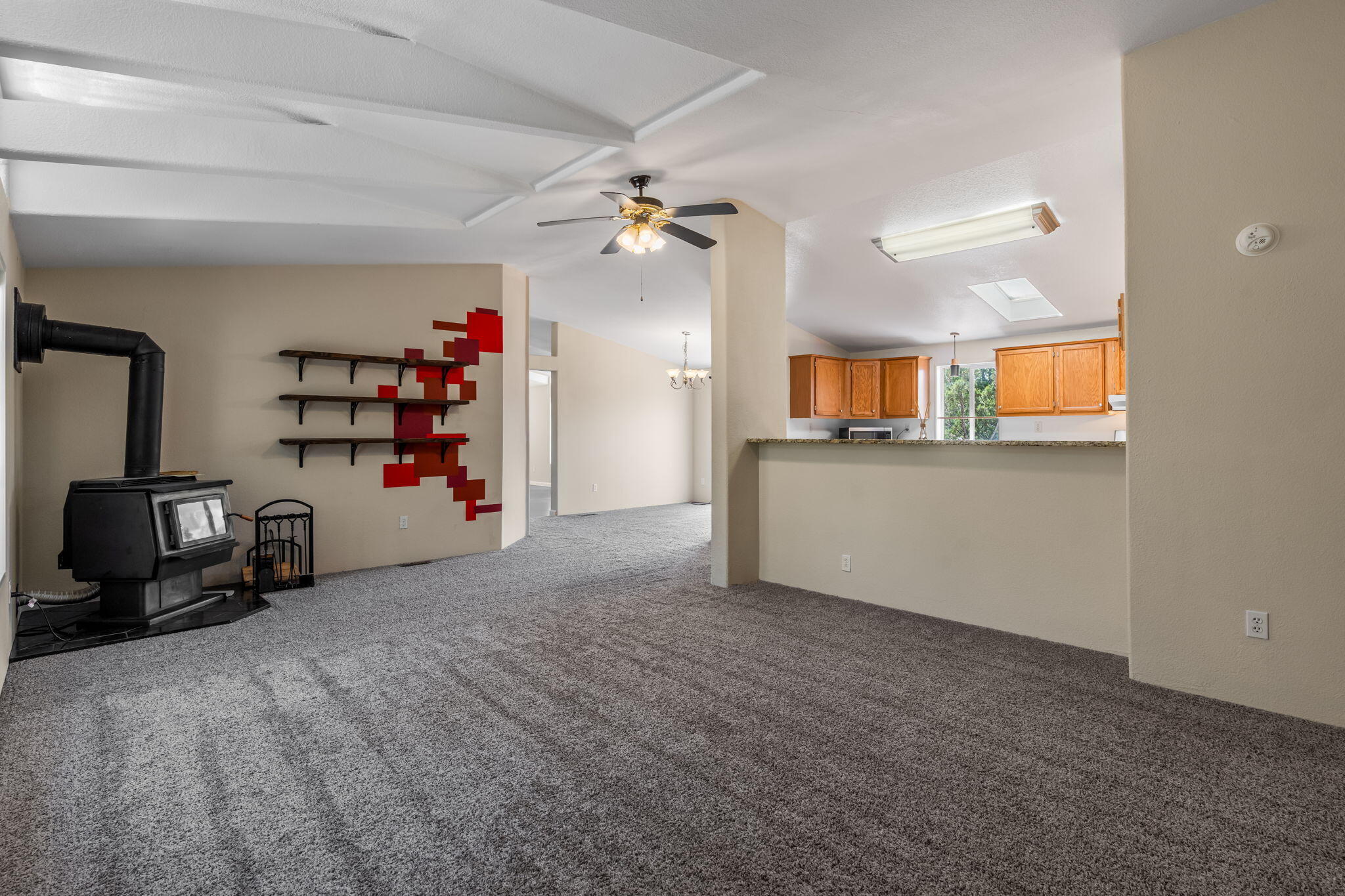 86 CANYON Road