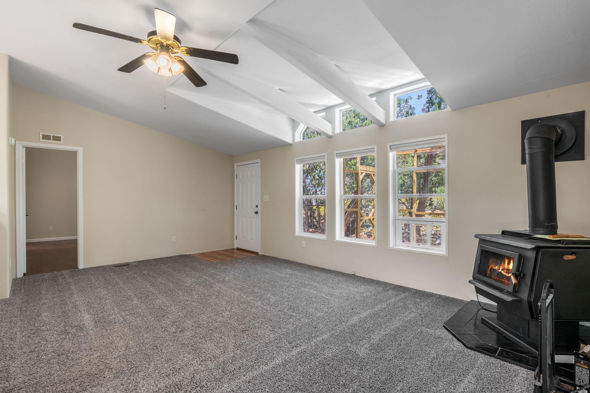 86 CANYON Road