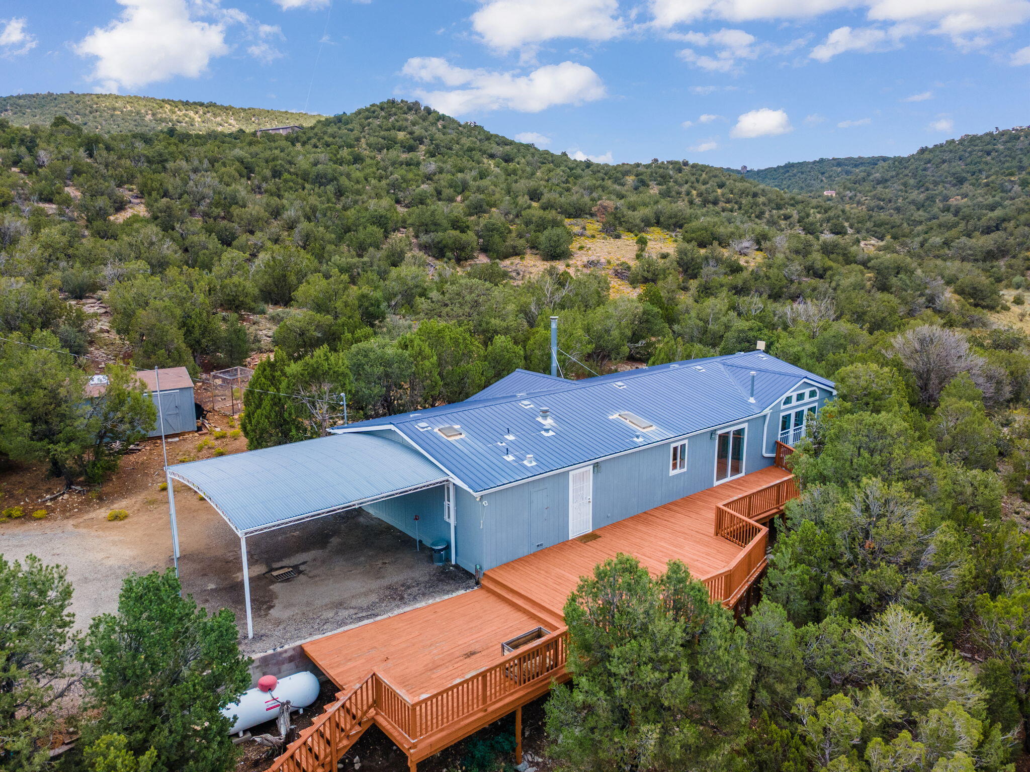 86 CANYON Road