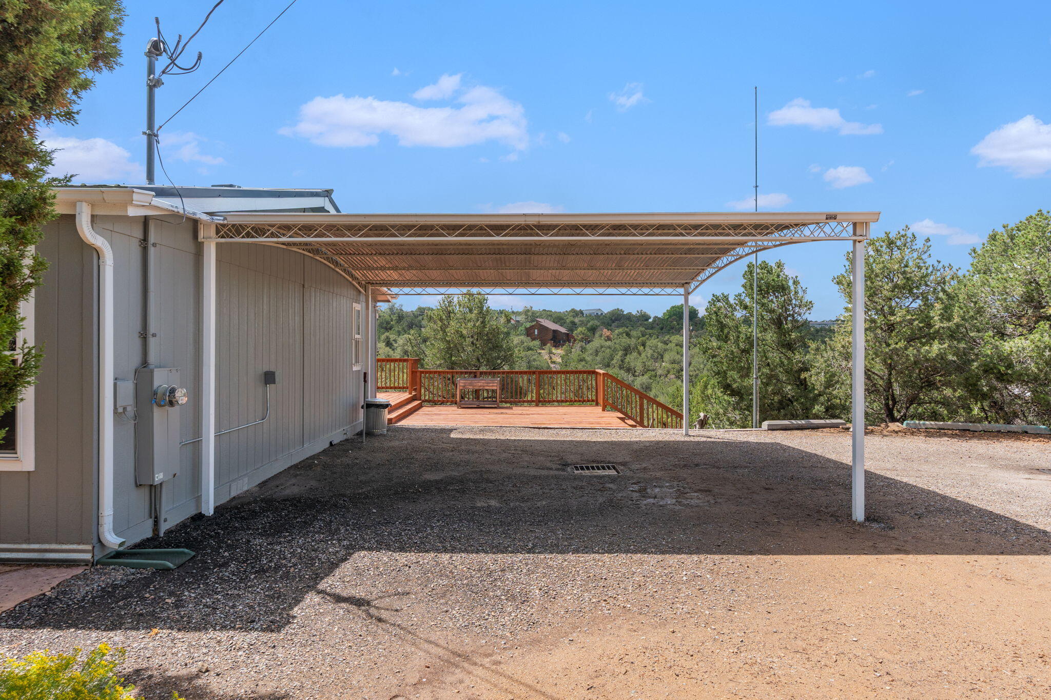 86 CANYON Road