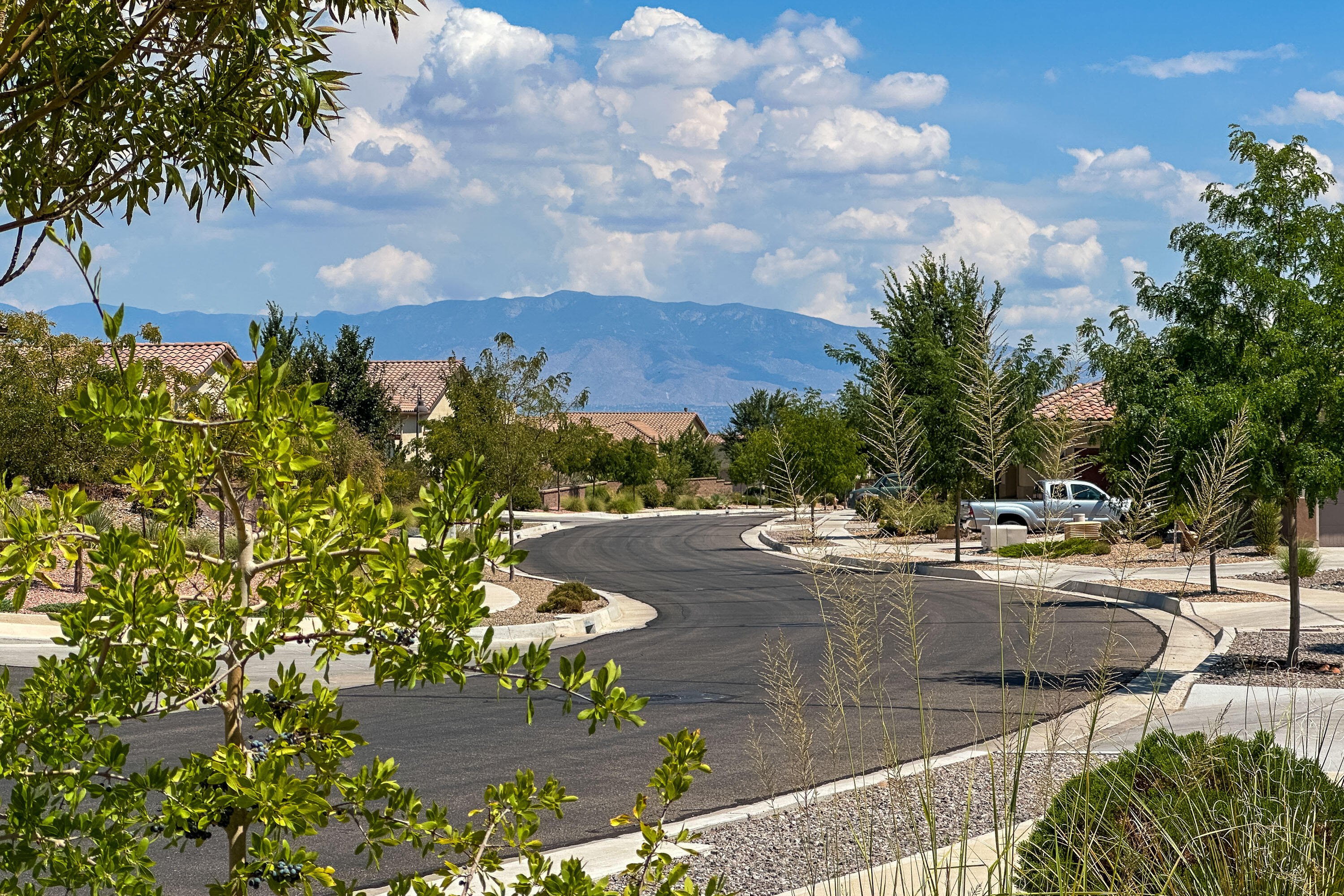 9232 WIND CAVES Way NW