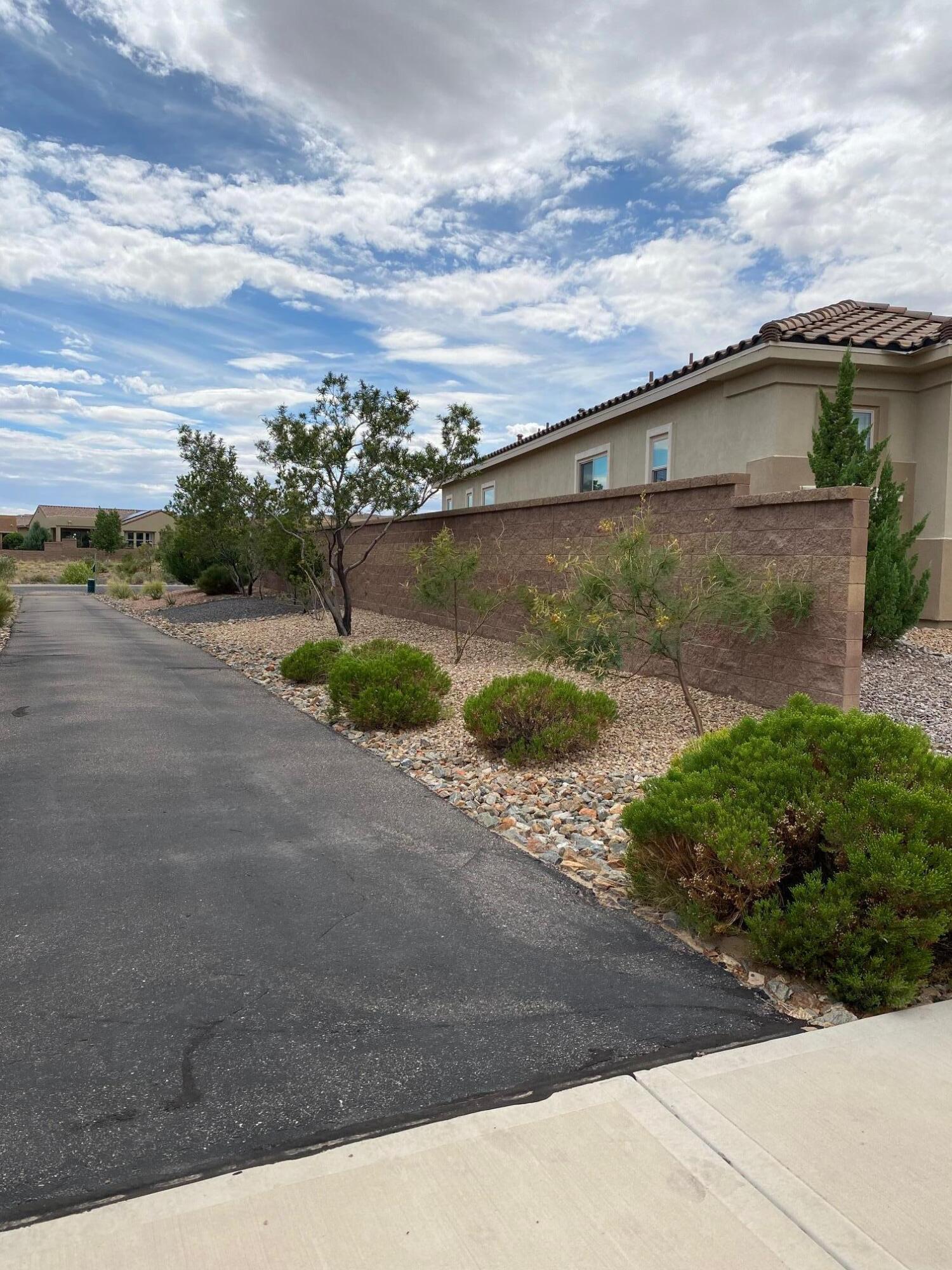 9232 WIND CAVES Way NW