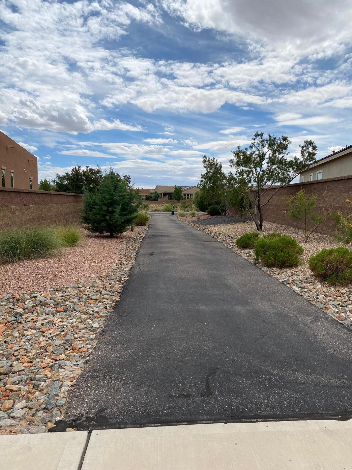 9232 WIND CAVES Way NW