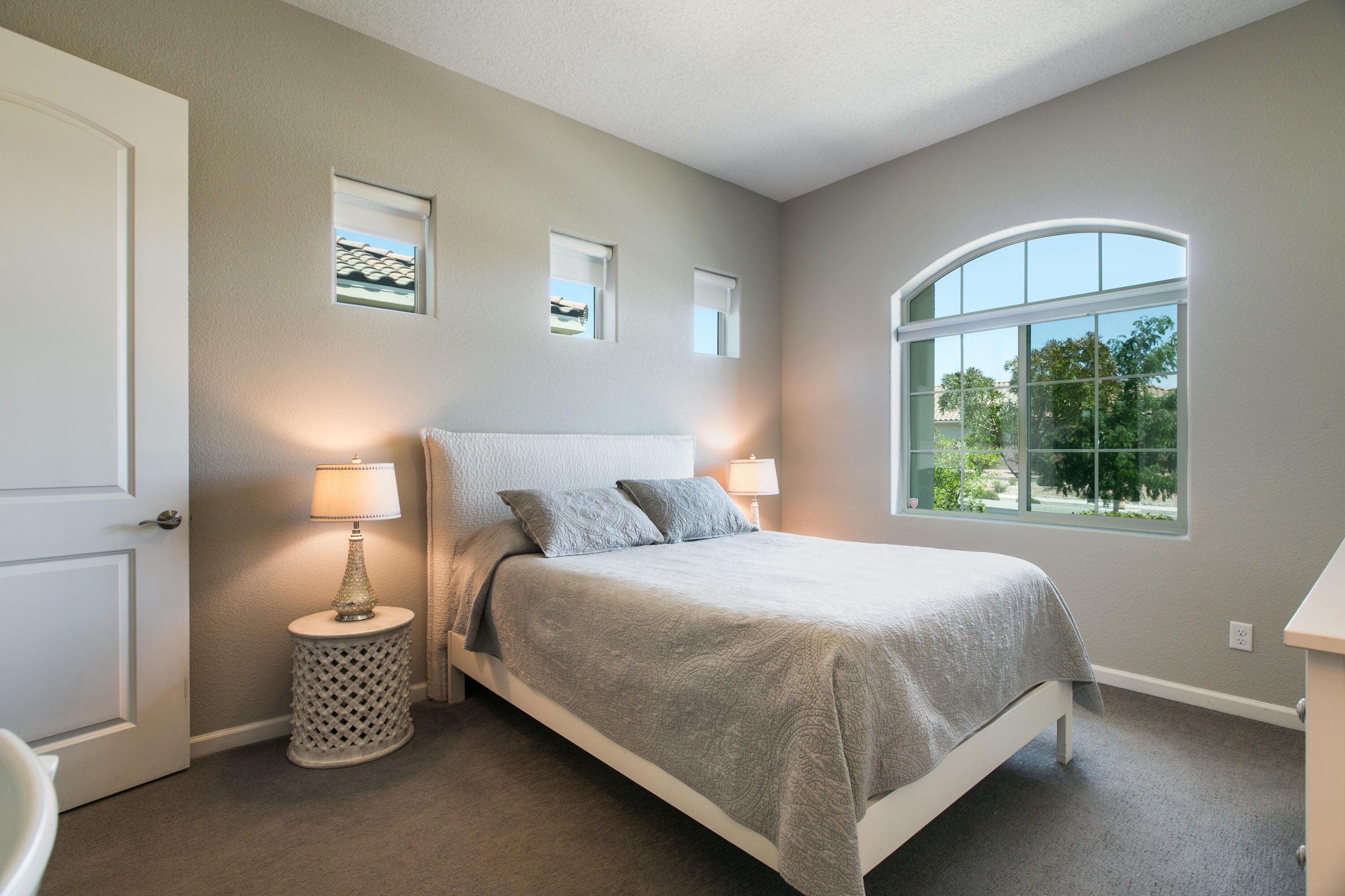 9232 WIND CAVES Way NW