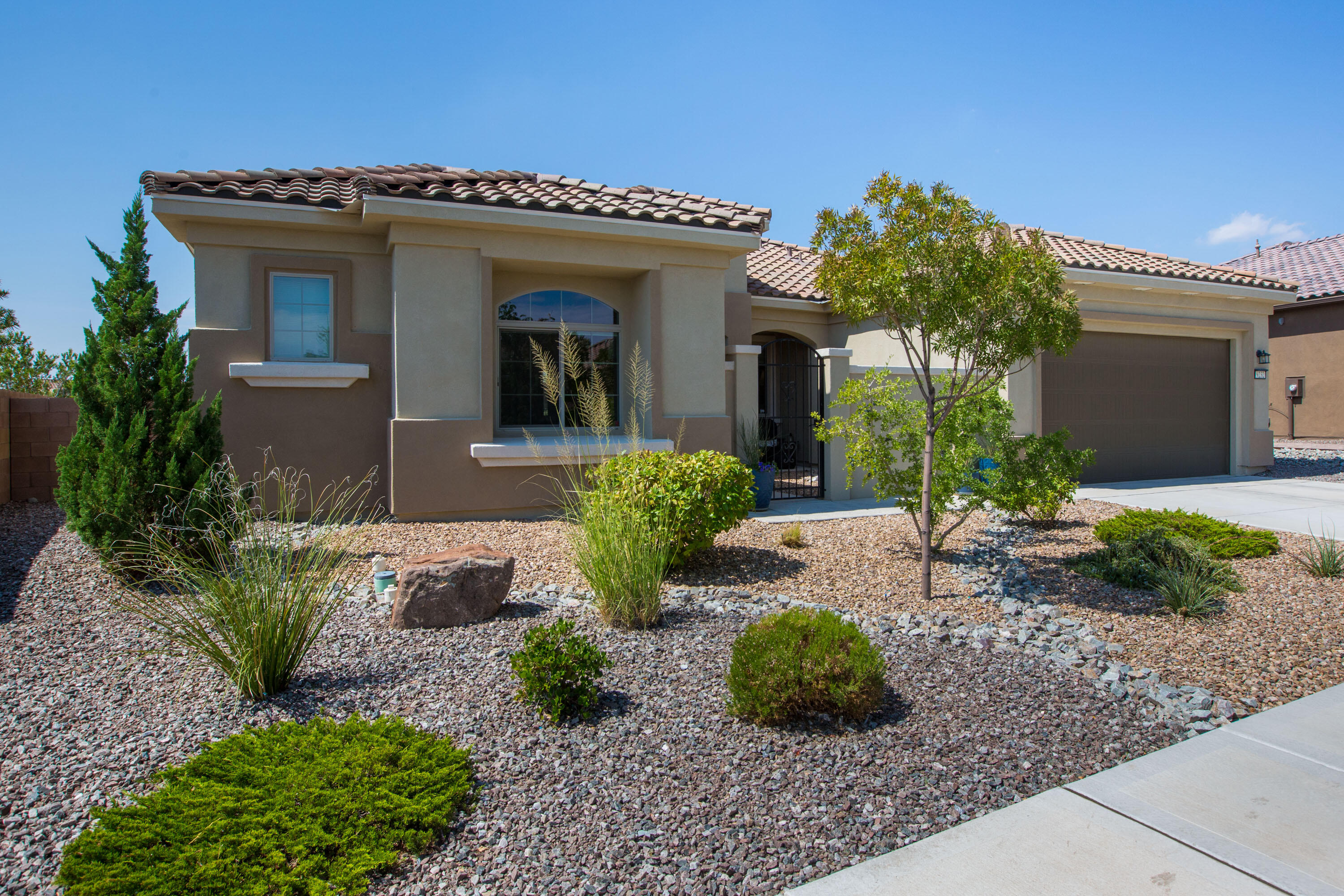 9232 WIND CAVES Way NW