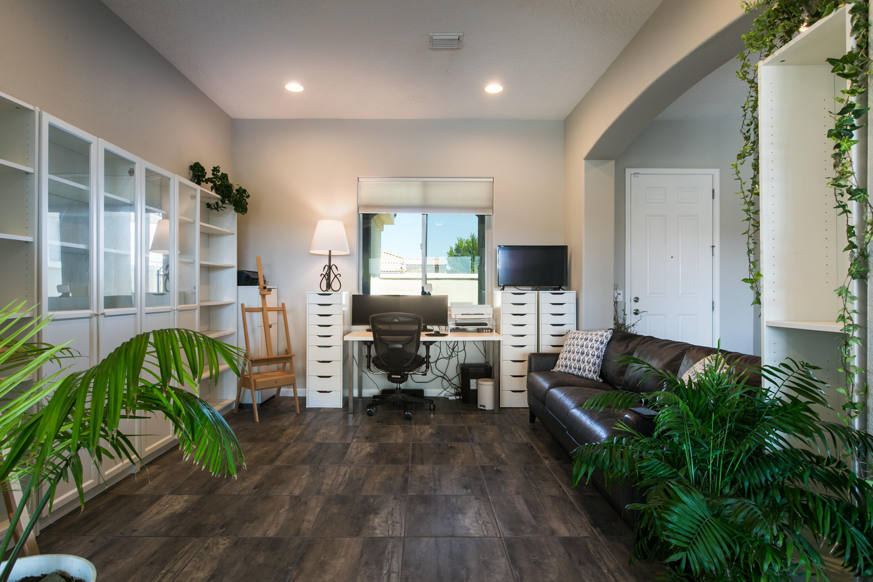 9232 WIND CAVES Way NW